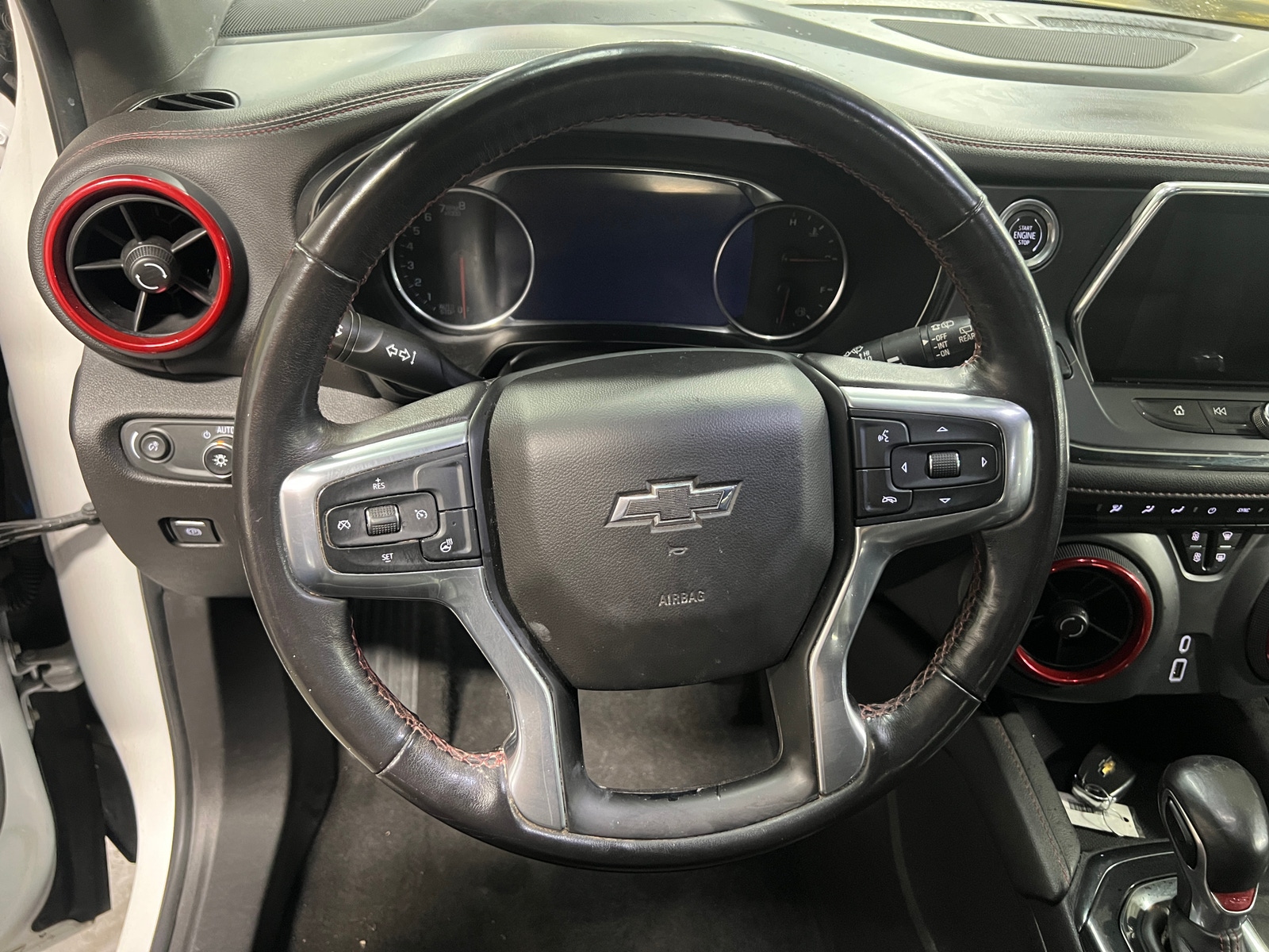 Thumbnail: 2020 Chevrolet Blazer - 4