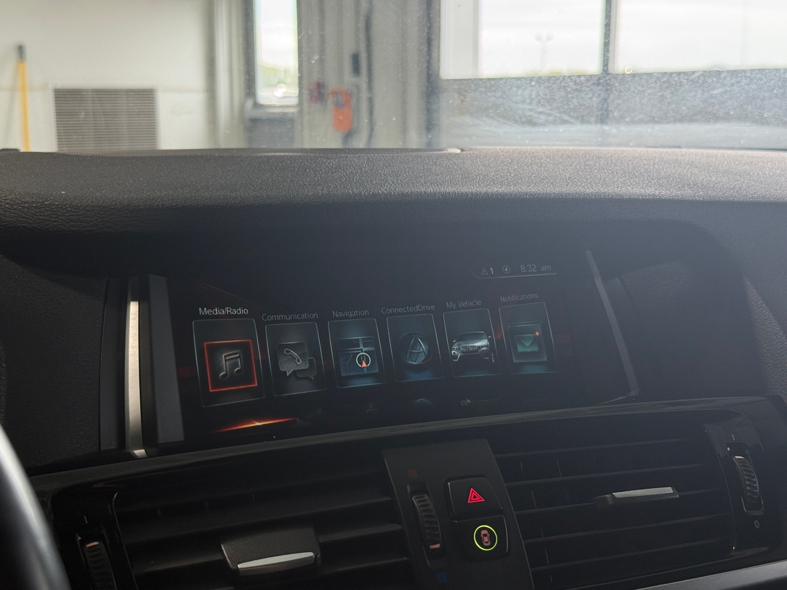 Thumbnail: 2018 BMW X4 - 4