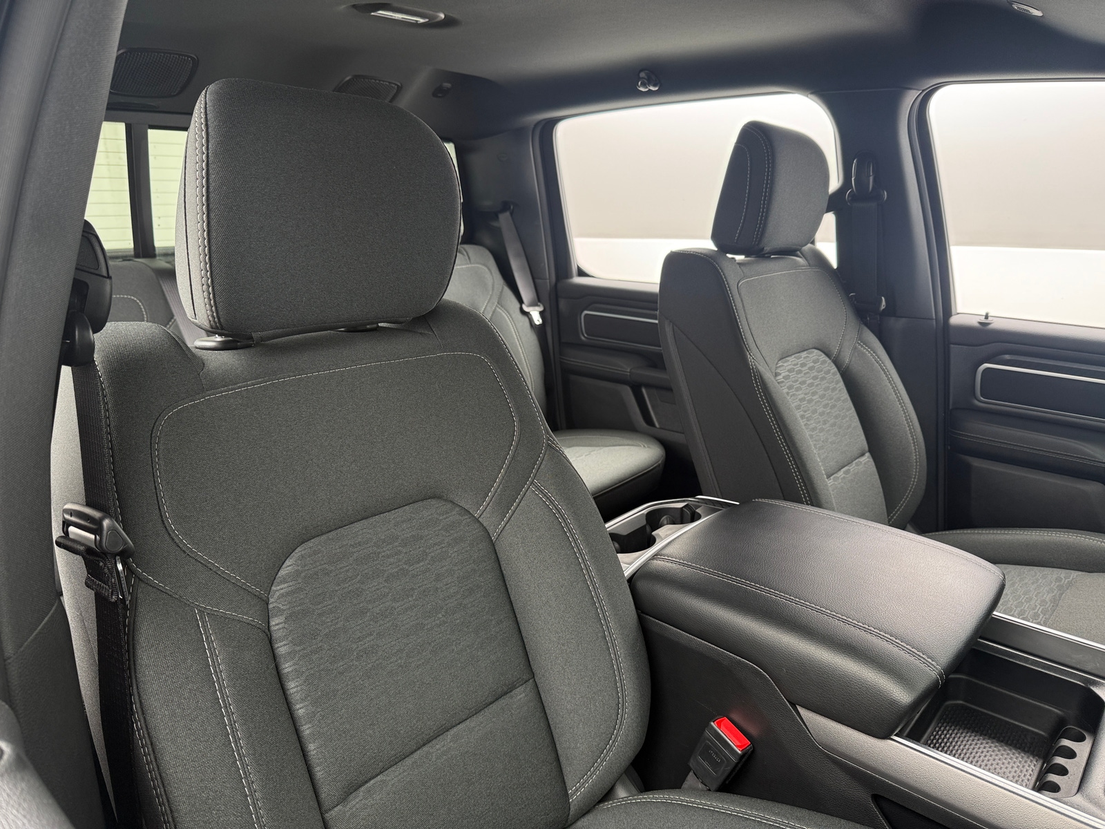 Thumbnail: 2025 RAM 1500 - 2