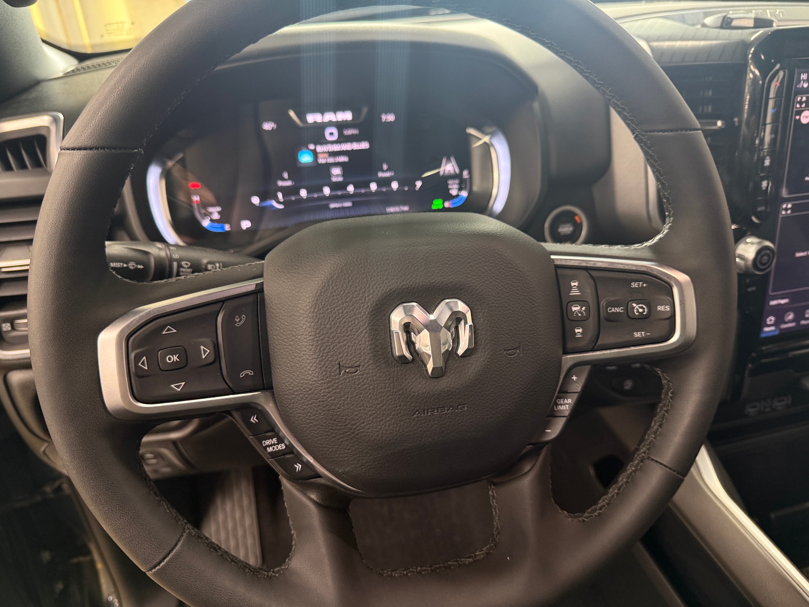 Thumbnail: 2025 RAM 1500 - 5