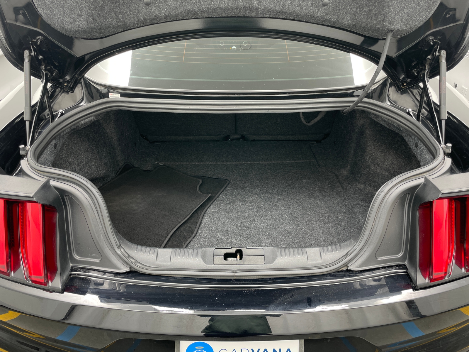 Thumbnail: 2016 Ford Mustang - 5