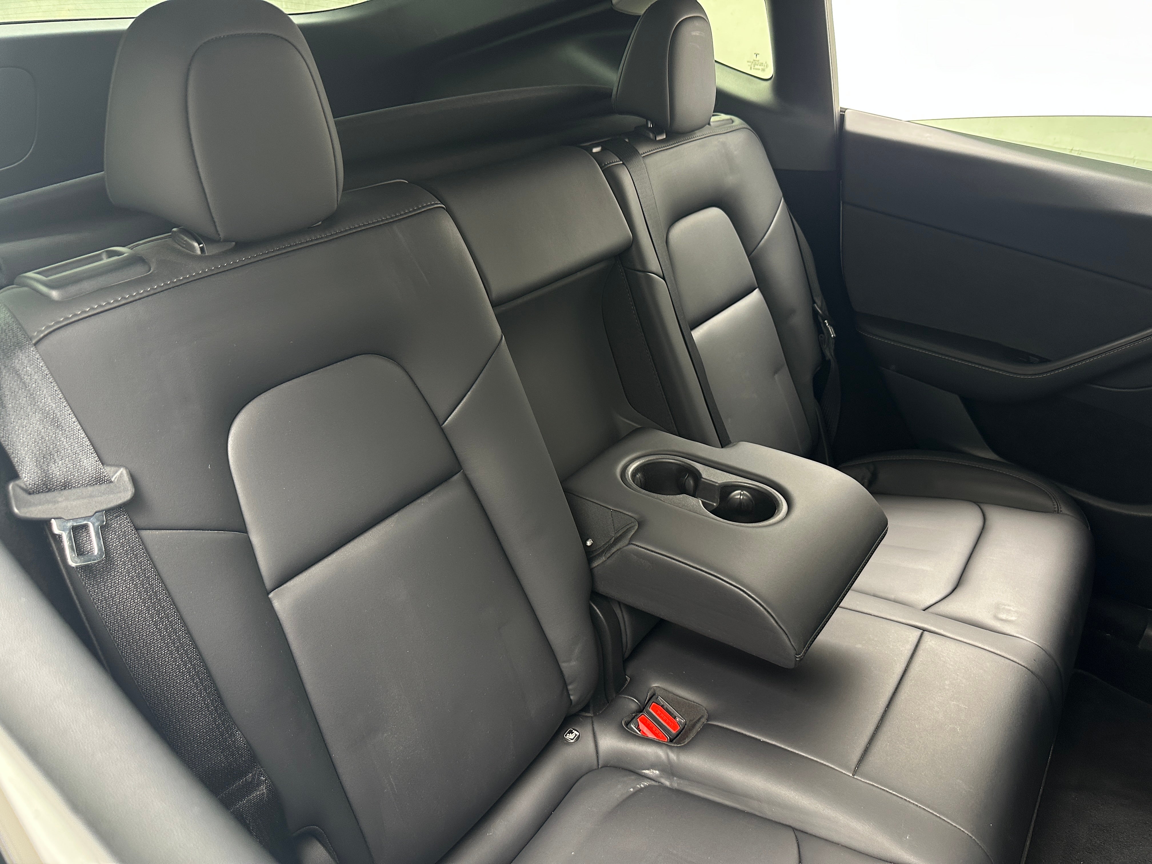 Used 2023 Tesla Model Y Performance with VIN 7SAYGDEF5PF685081 for sale in Pewaukee, WI