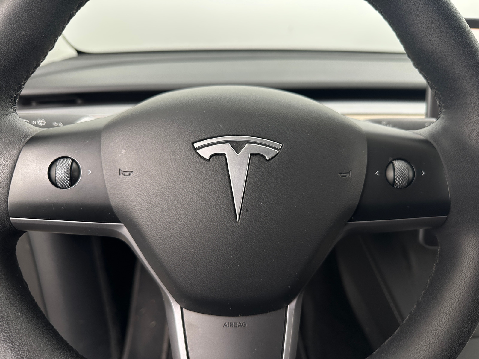 Thumbnail: 2023 Tesla Model Y - 4
