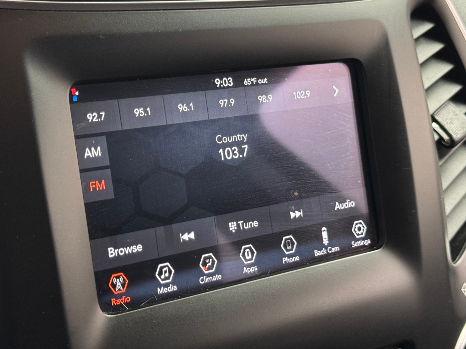 Thumbnail: 2019 Jeep Cherokee - 4