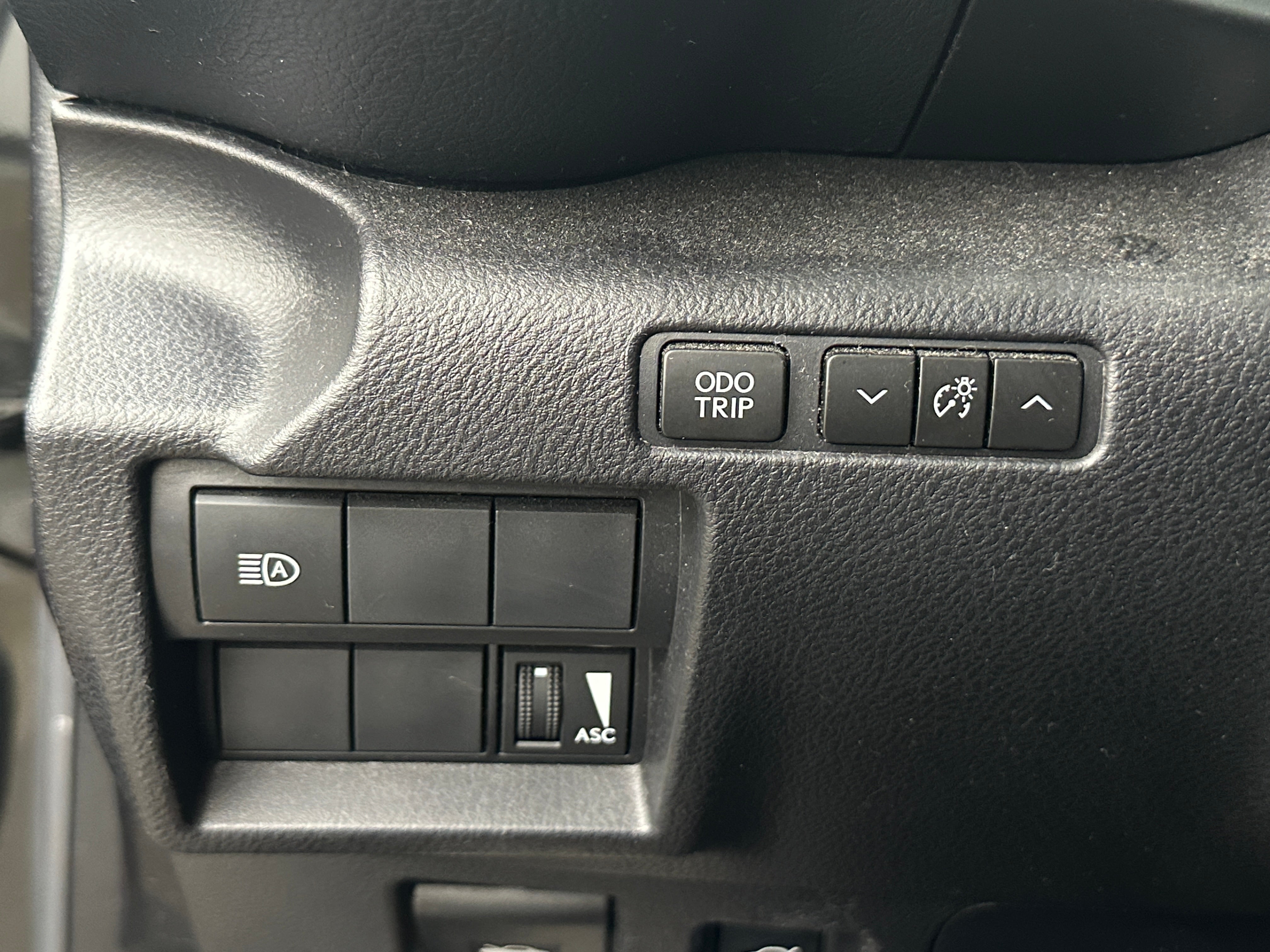 2021 Lexus IS 350 F SPORT - Photo 2