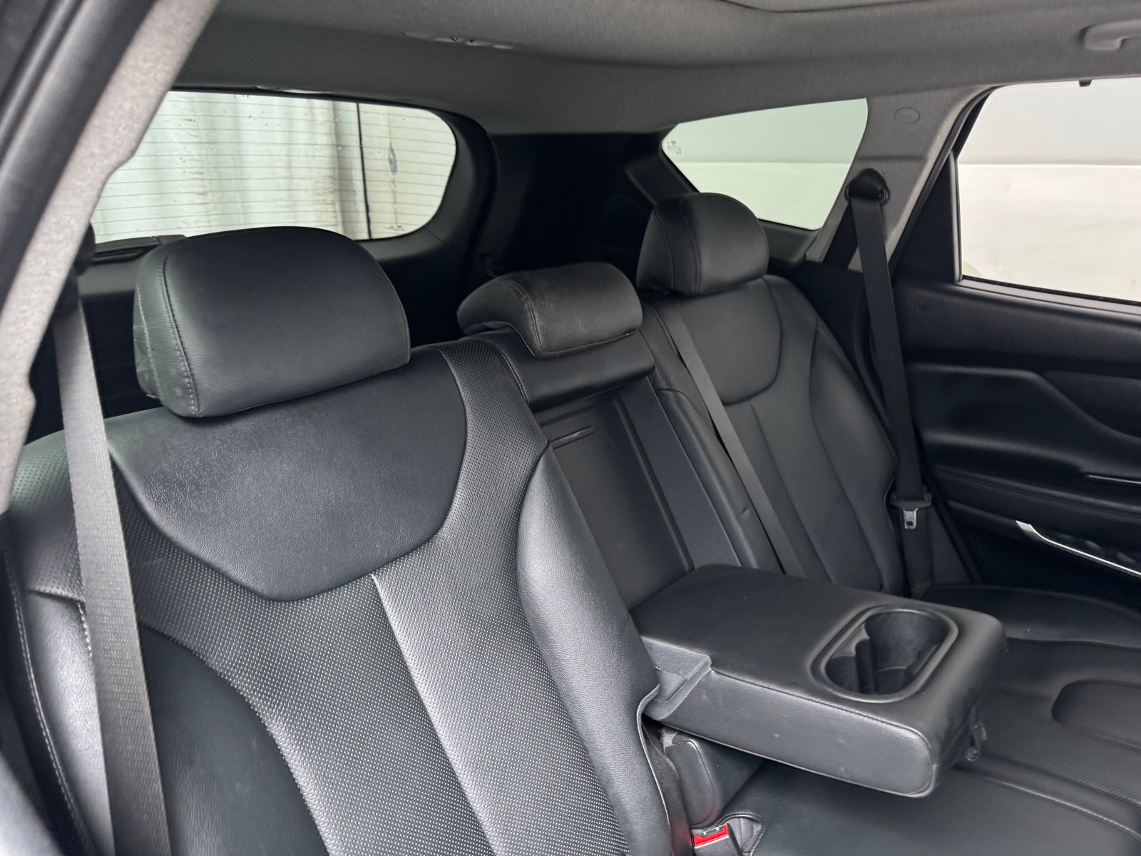 Thumbnail: 2019 Hyundai Santa Fe - 5