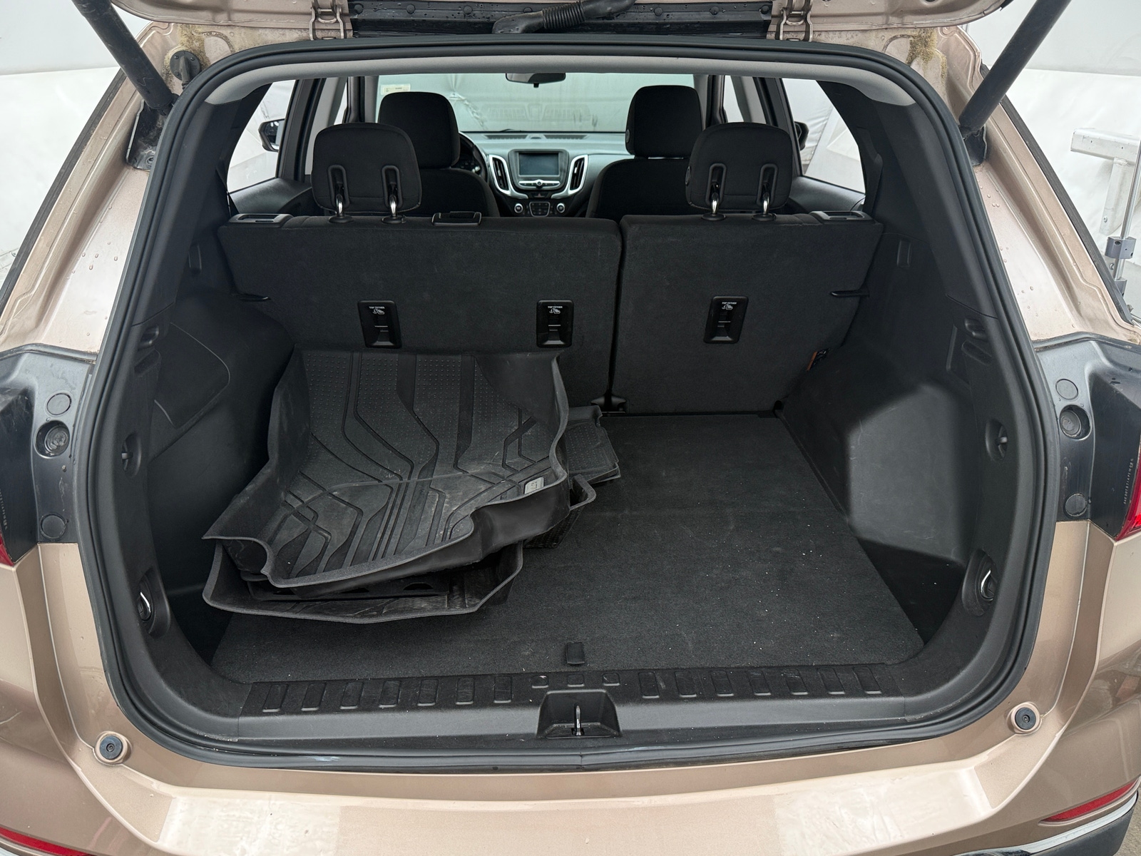Thumbnail: 2018 Chevrolet Equinox - 7