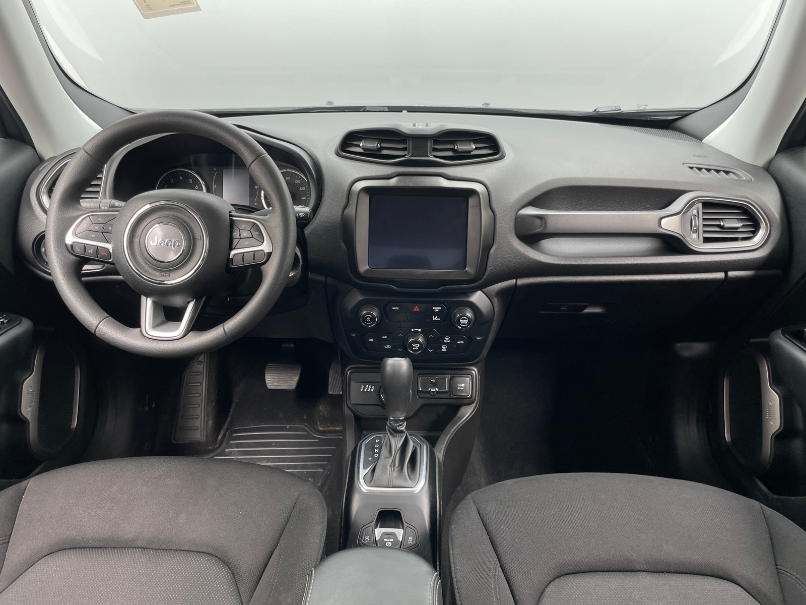 Thumbnail: 2023 Jeep Renegade - 3