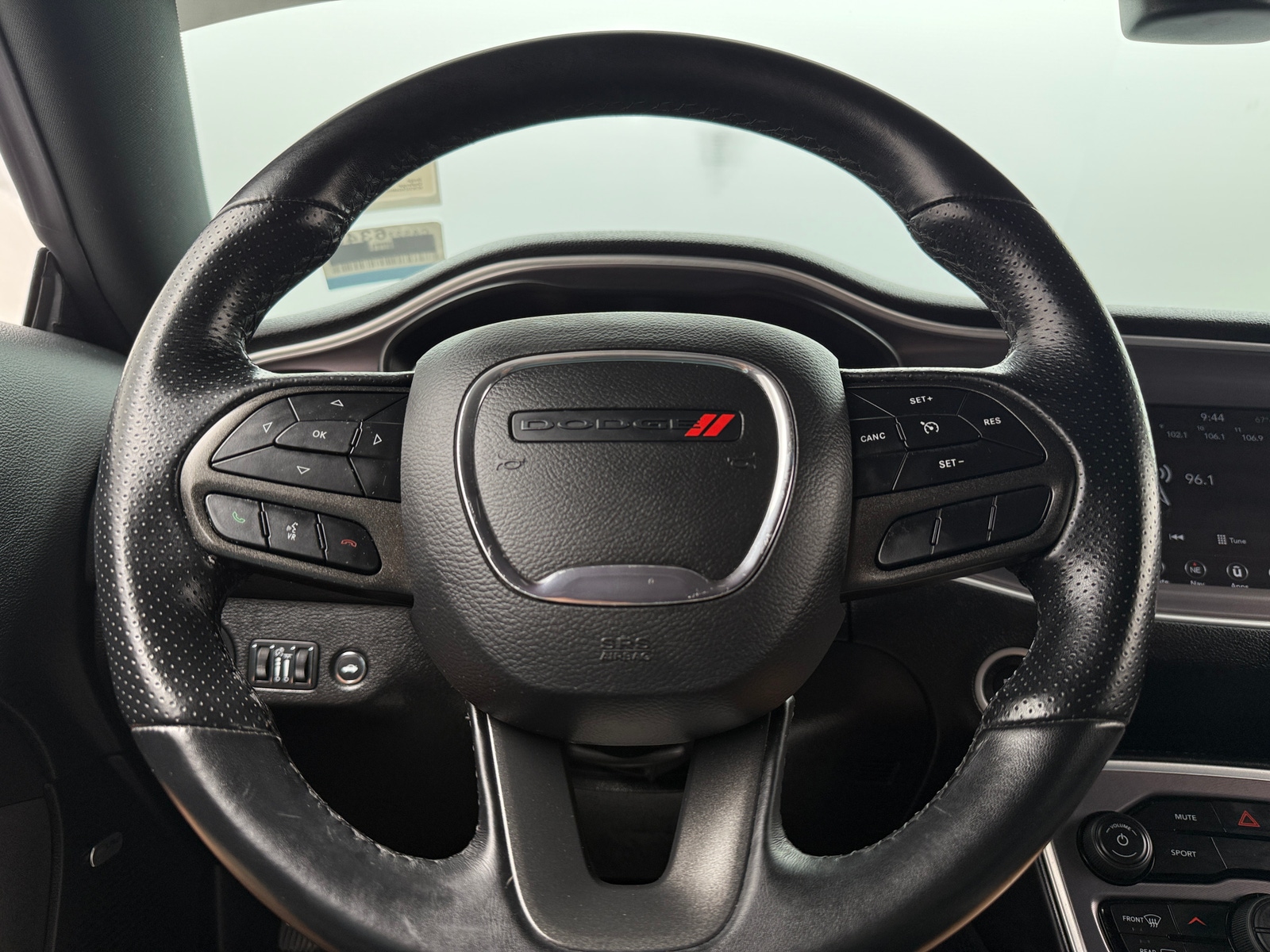 Thumbnail: 2021 Dodge Challenger - 4