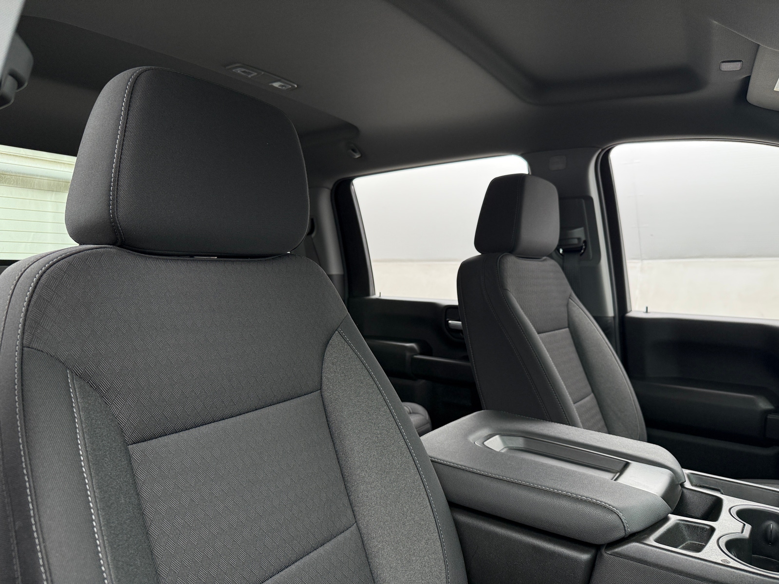 Thumbnail: 2024 Chevrolet Silverado 2500 - 2