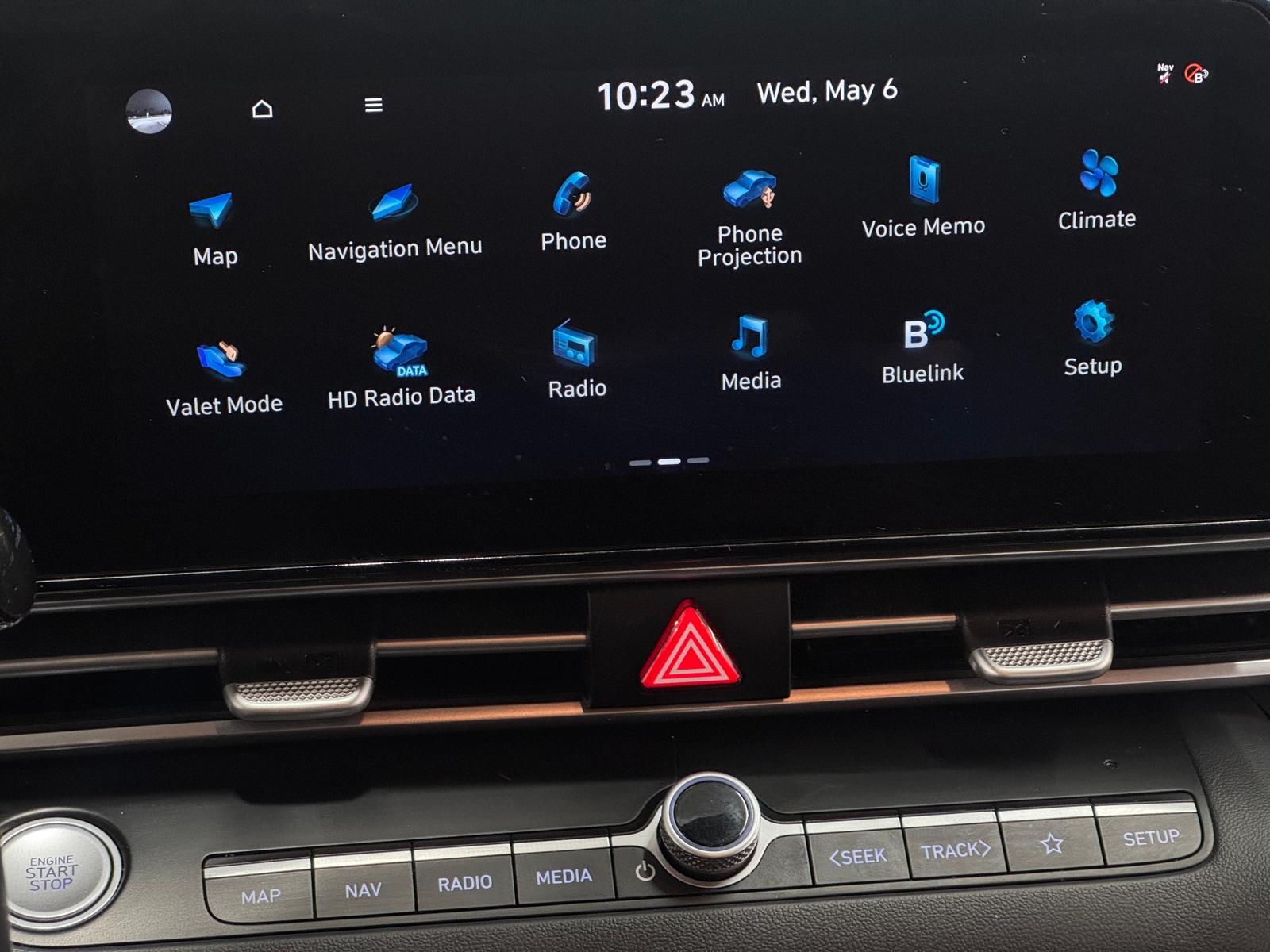 Thumbnail: 2023 Hyundai Elantra - 4