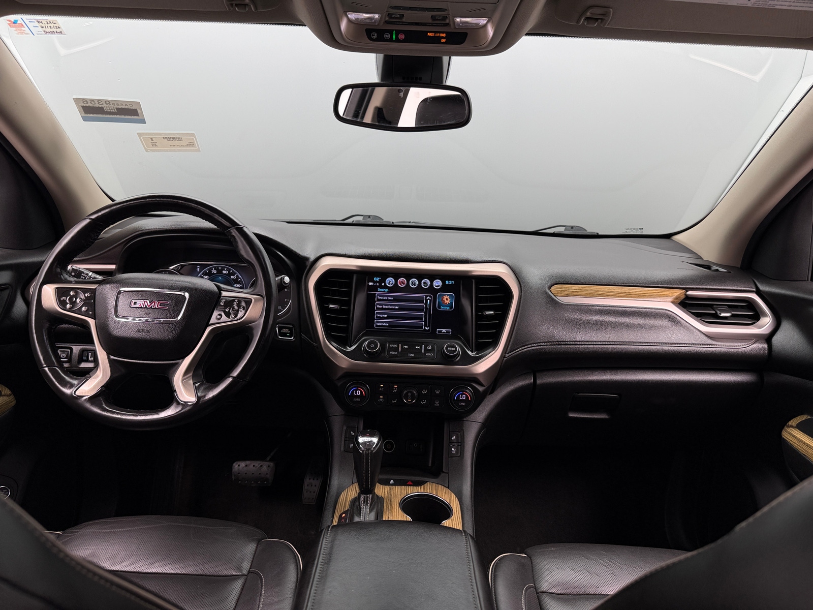 Thumbnail: 2018 GMC Acadia - 3
