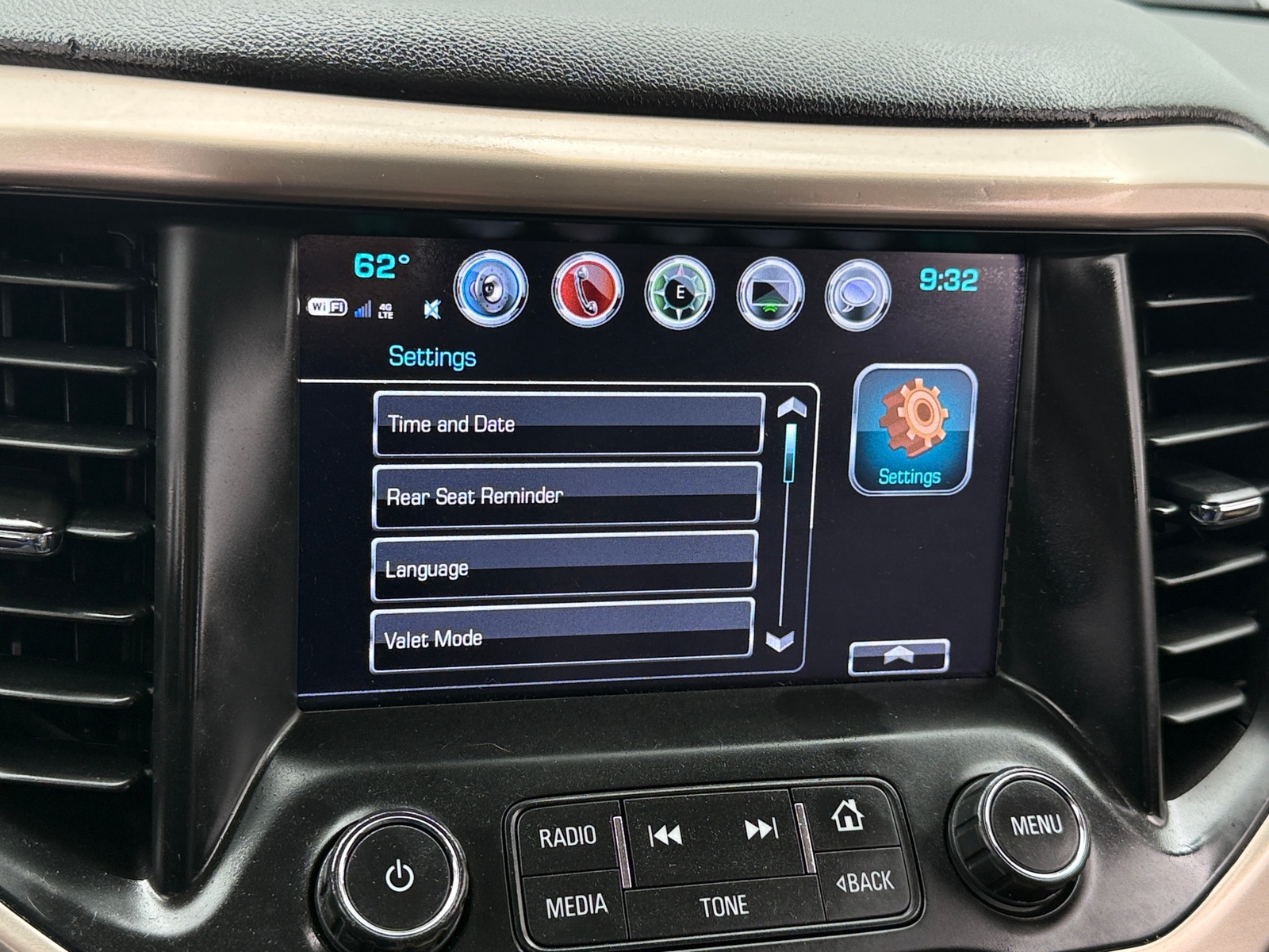 Thumbnail: 2018 GMC Acadia - 4