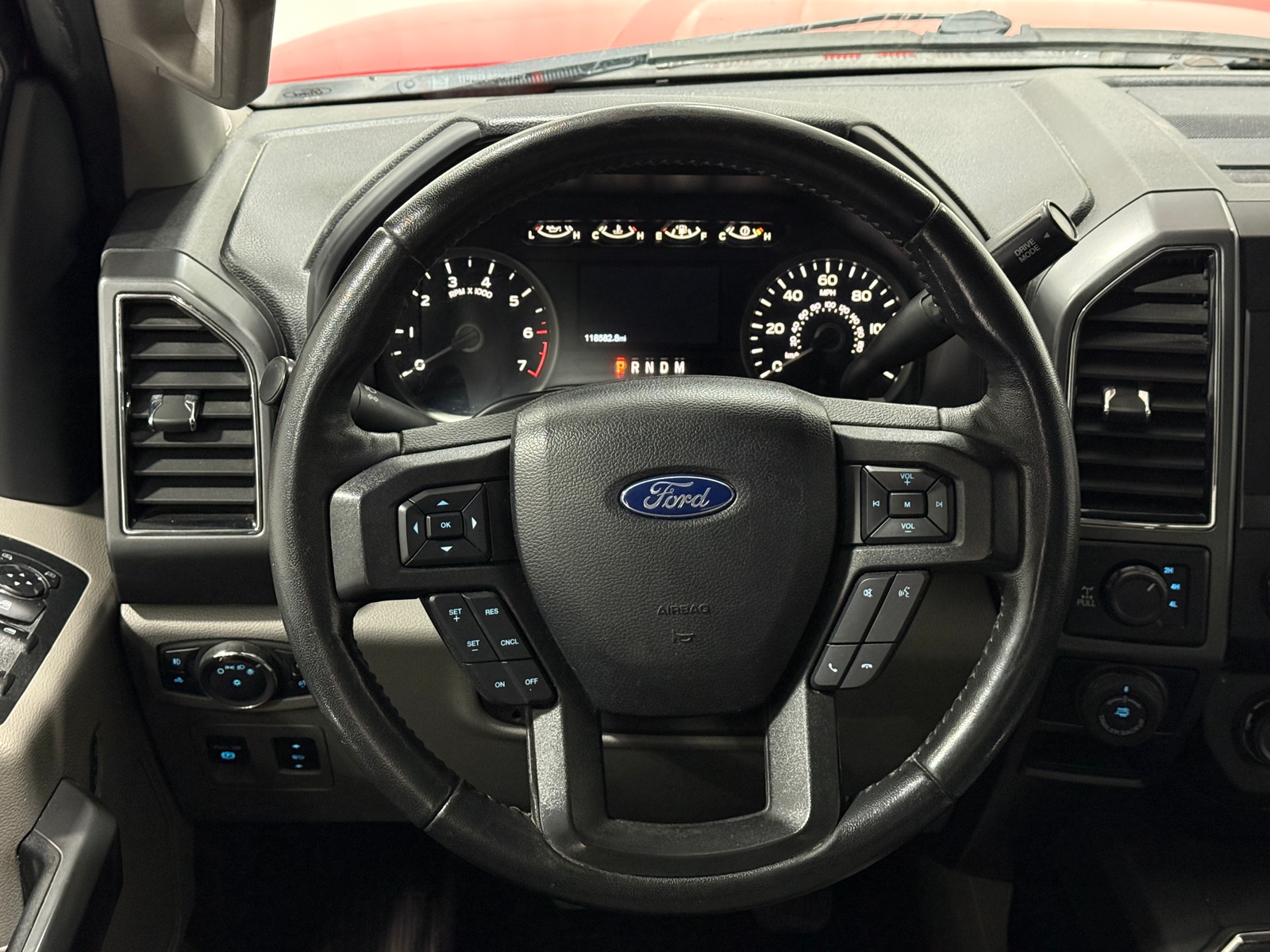 Thumbnail: 2020 Ford Econoline - 5