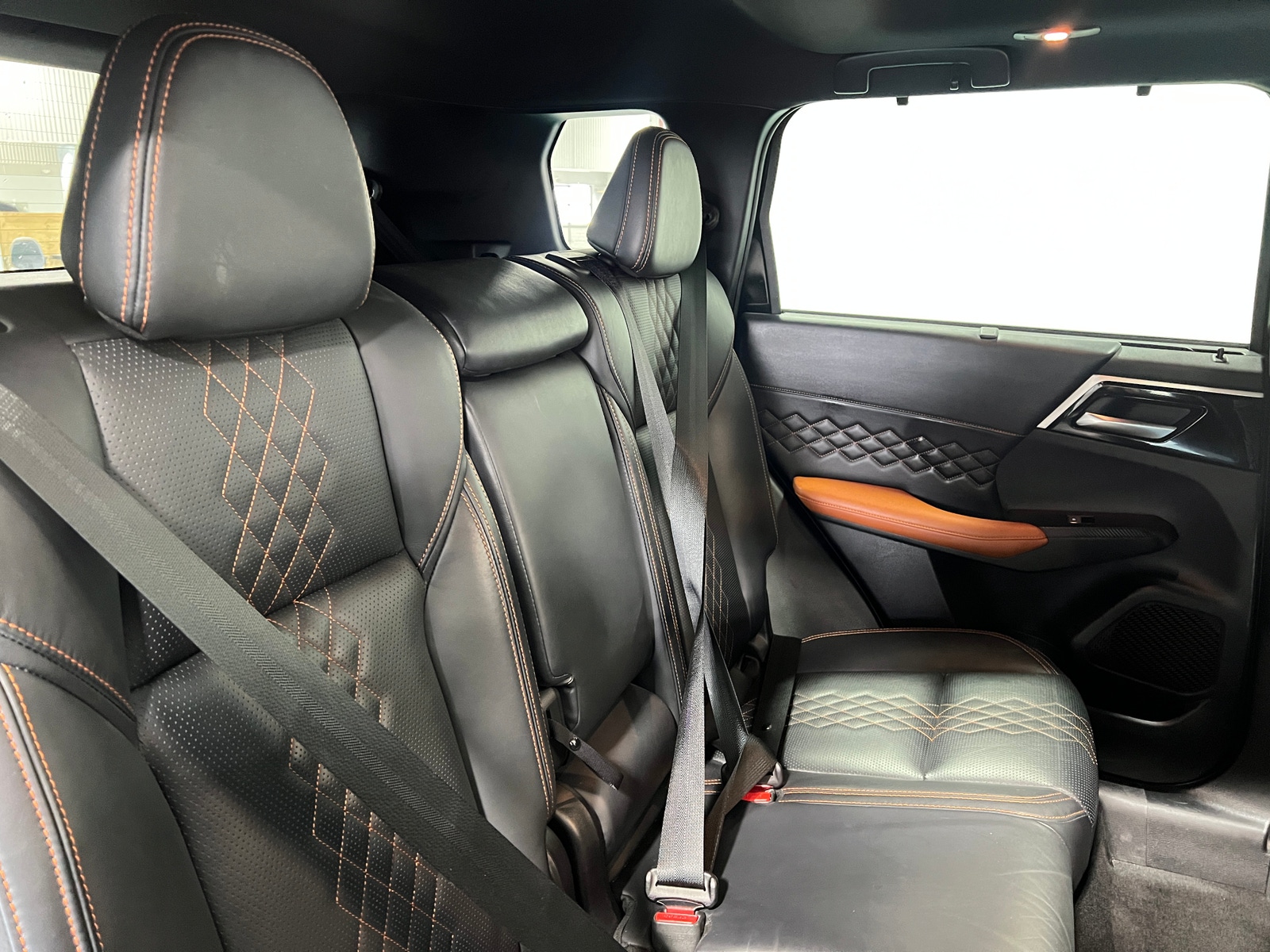 Thumbnail: 2022 Mitsubishi Outlander - 5