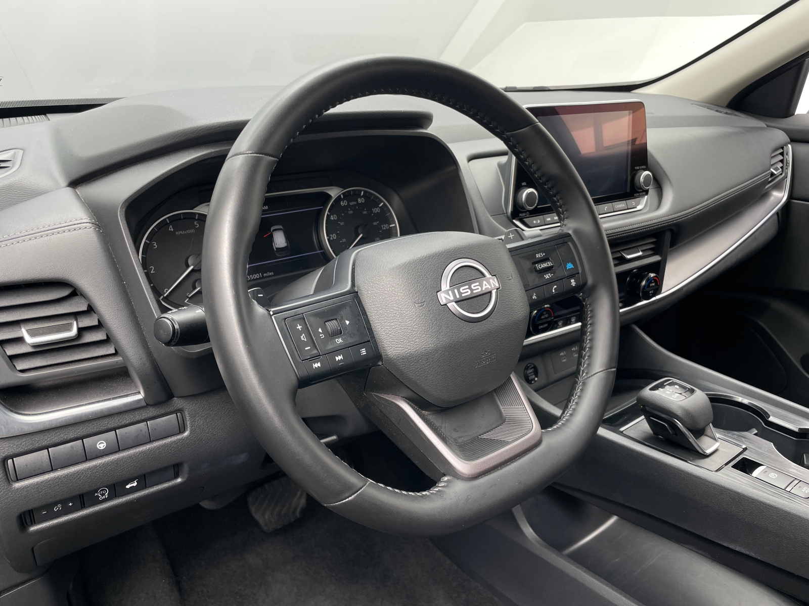 Thumbnail: 2025 Nissan Rogue - 5