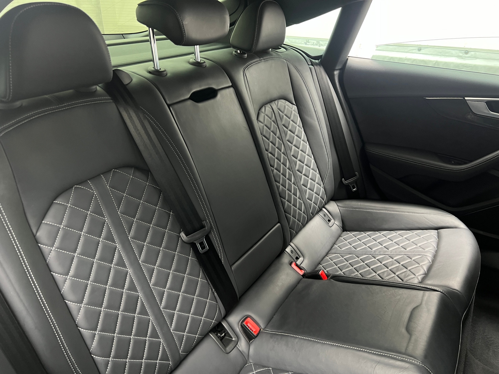 Thumbnail: 2021 Audi S5 - 5