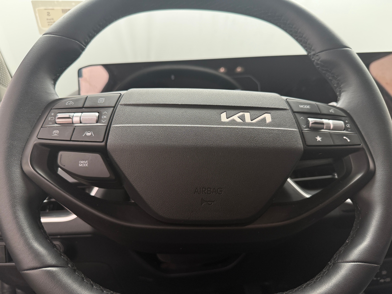 Thumbnail: 2025 Kia K4 - 5