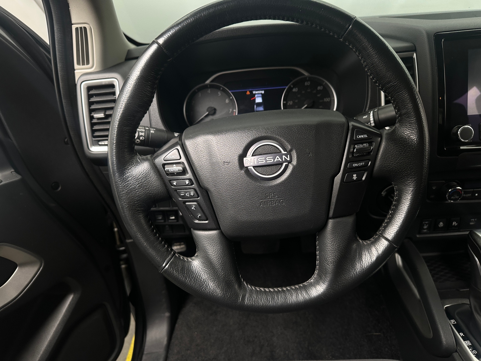 Thumbnail: 2023 Nissan Frontier - 5