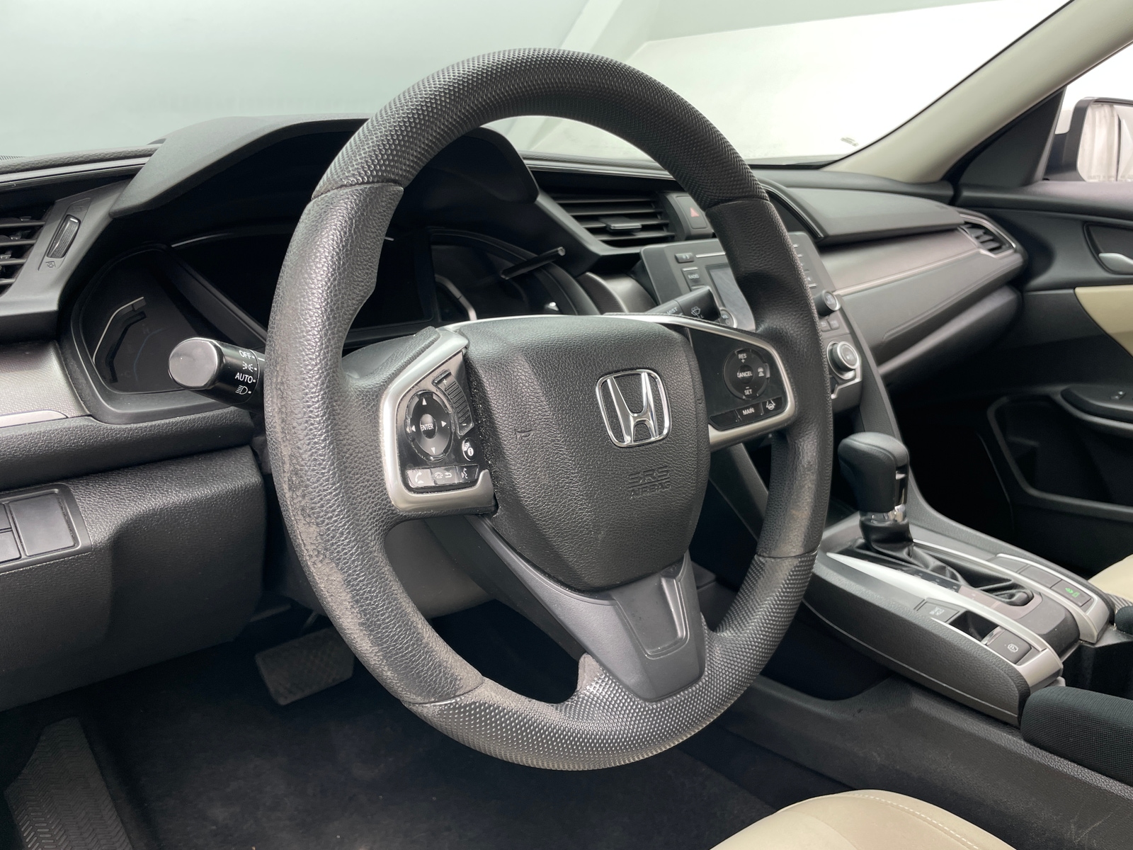 Thumbnail: 2016 Honda Civic - 5