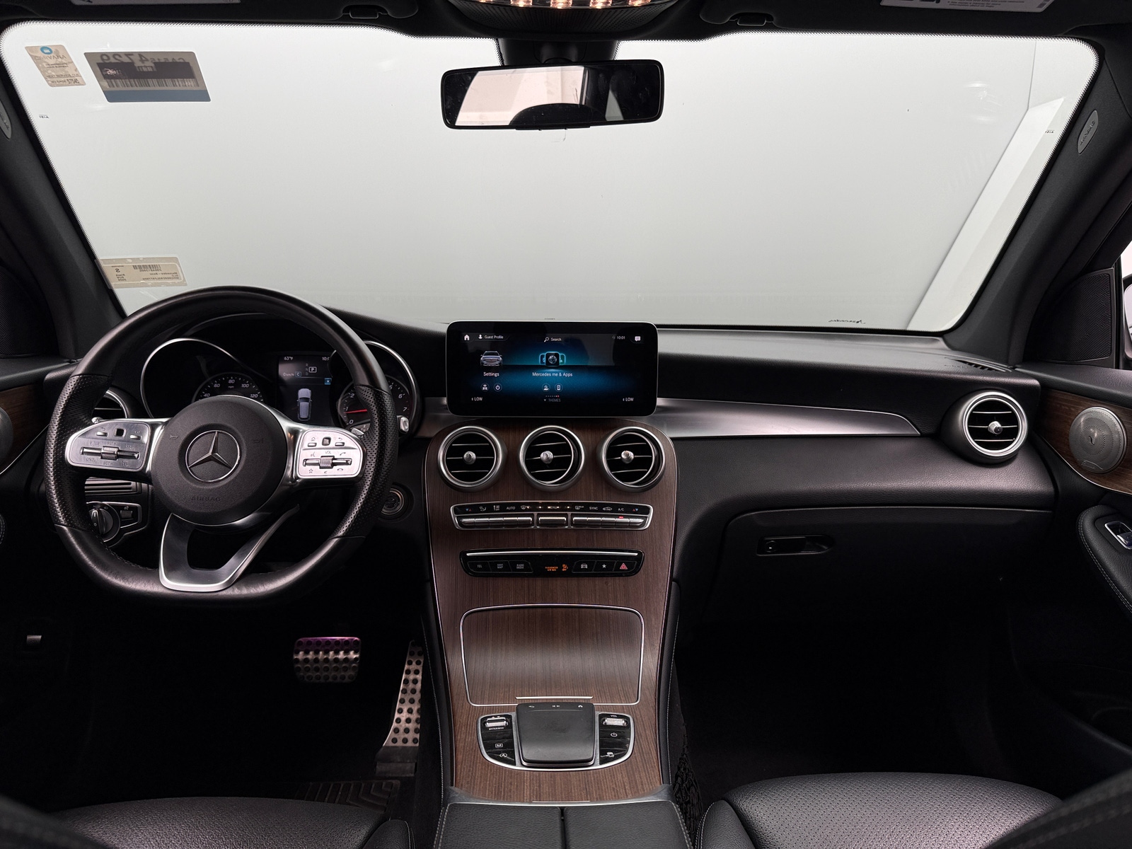 Thumbnail: 2020 Mercedes-Benz GLC - 2