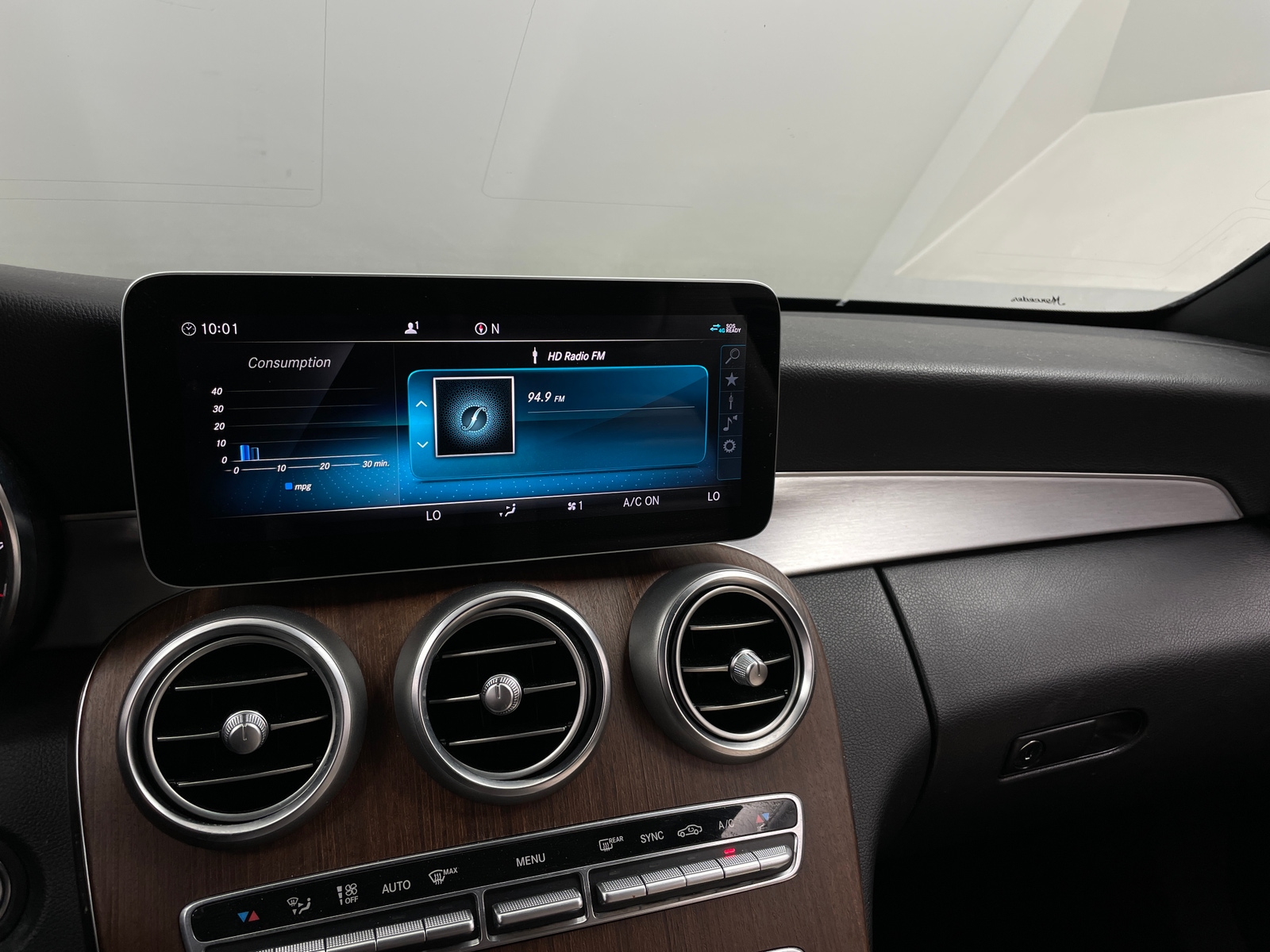 Thumbnail: 2019 Mercedes-Benz C-Class - 3