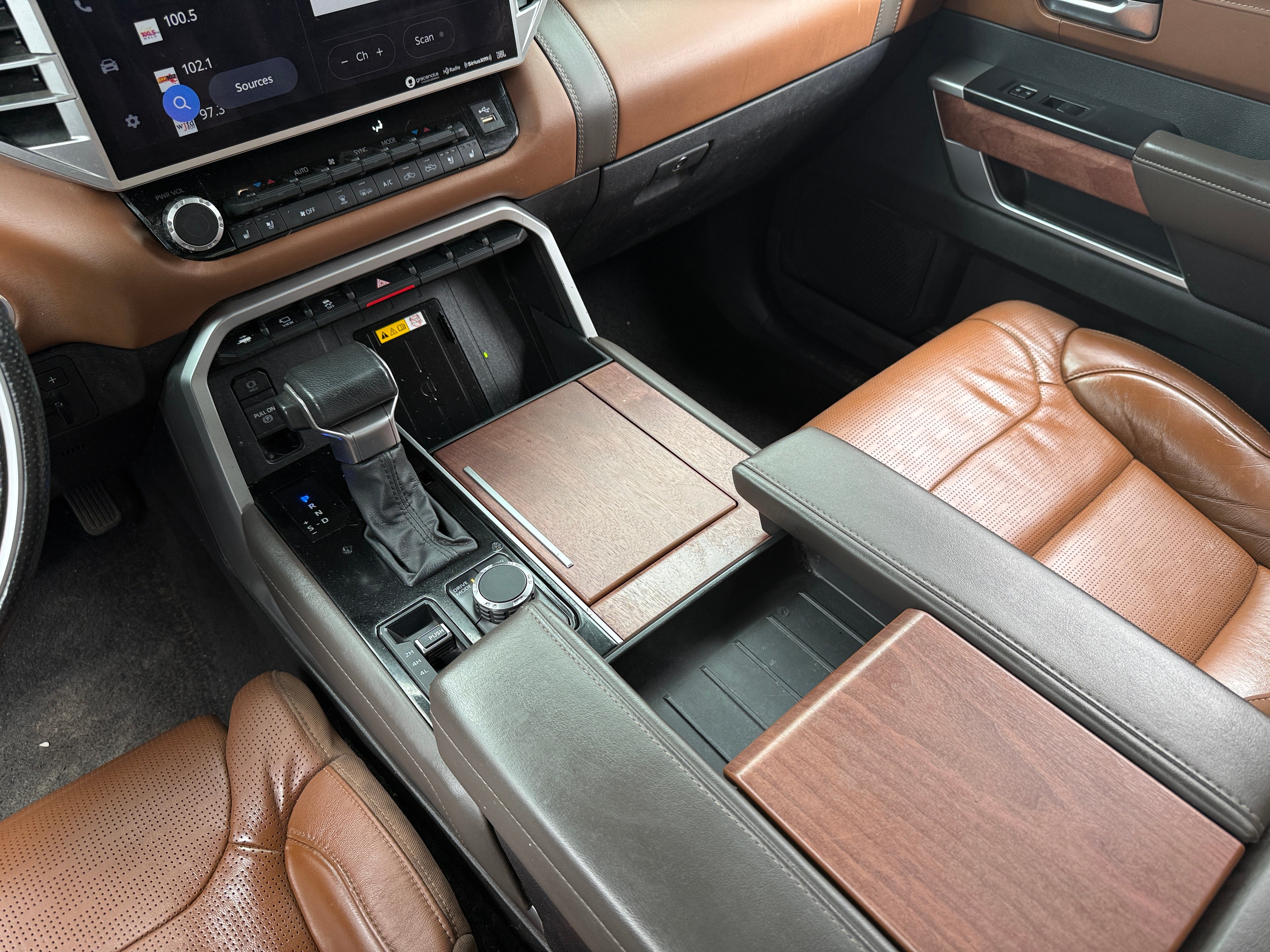 2024 Toyota Tundra 1794 Edition - Photo 6