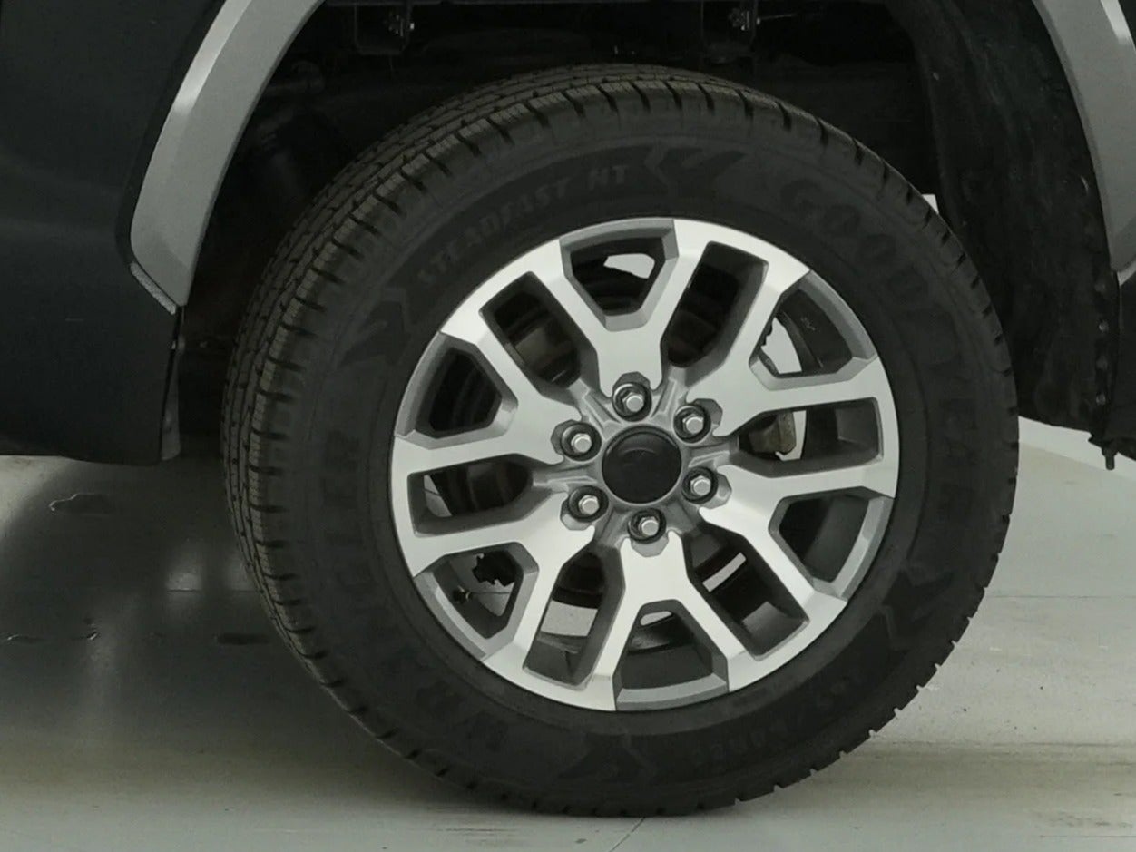 2024 Toyota Tundra 1794 Edition - Photo 18