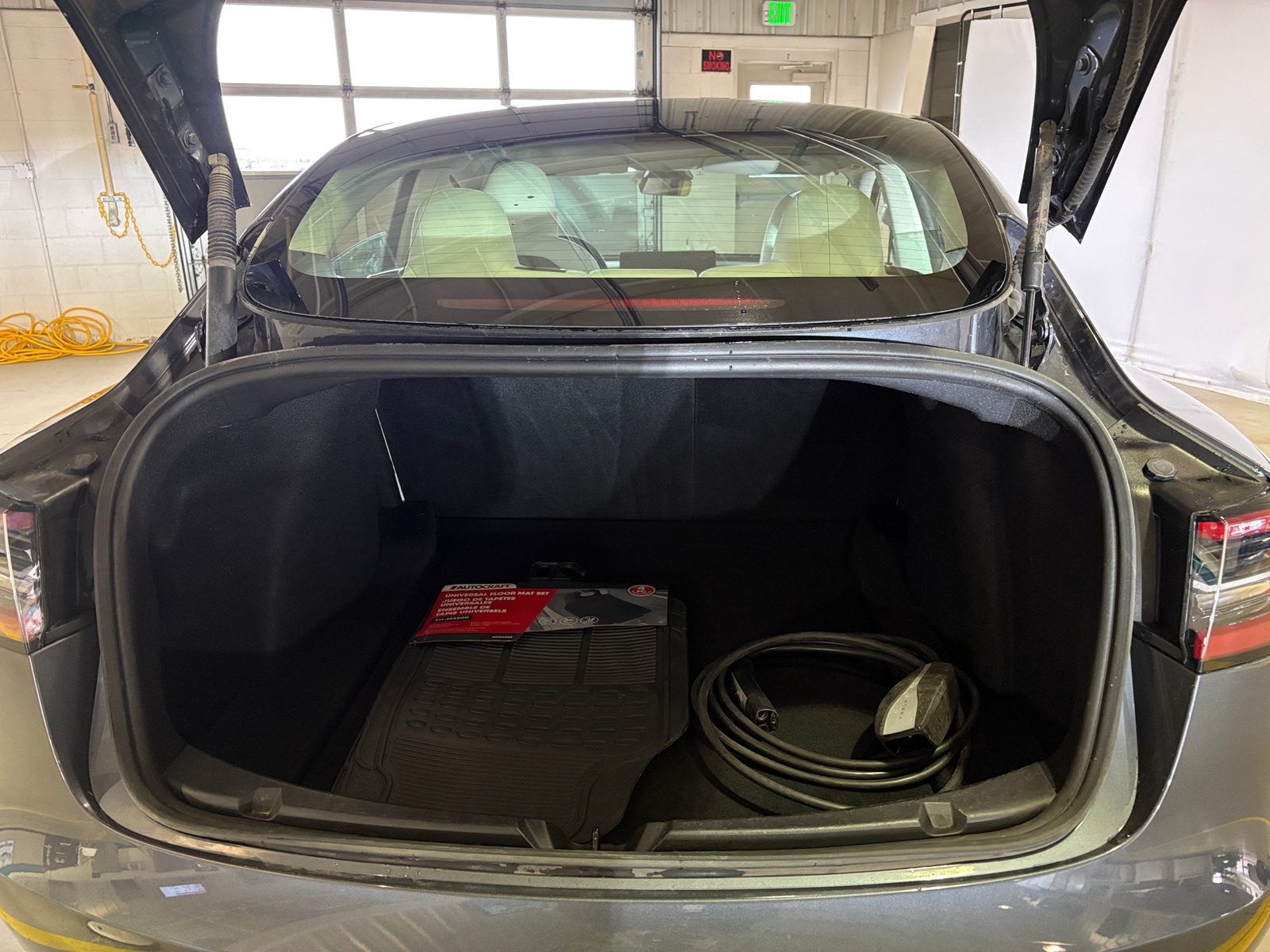 Thumbnail: 2023 Tesla Model 3 - 6