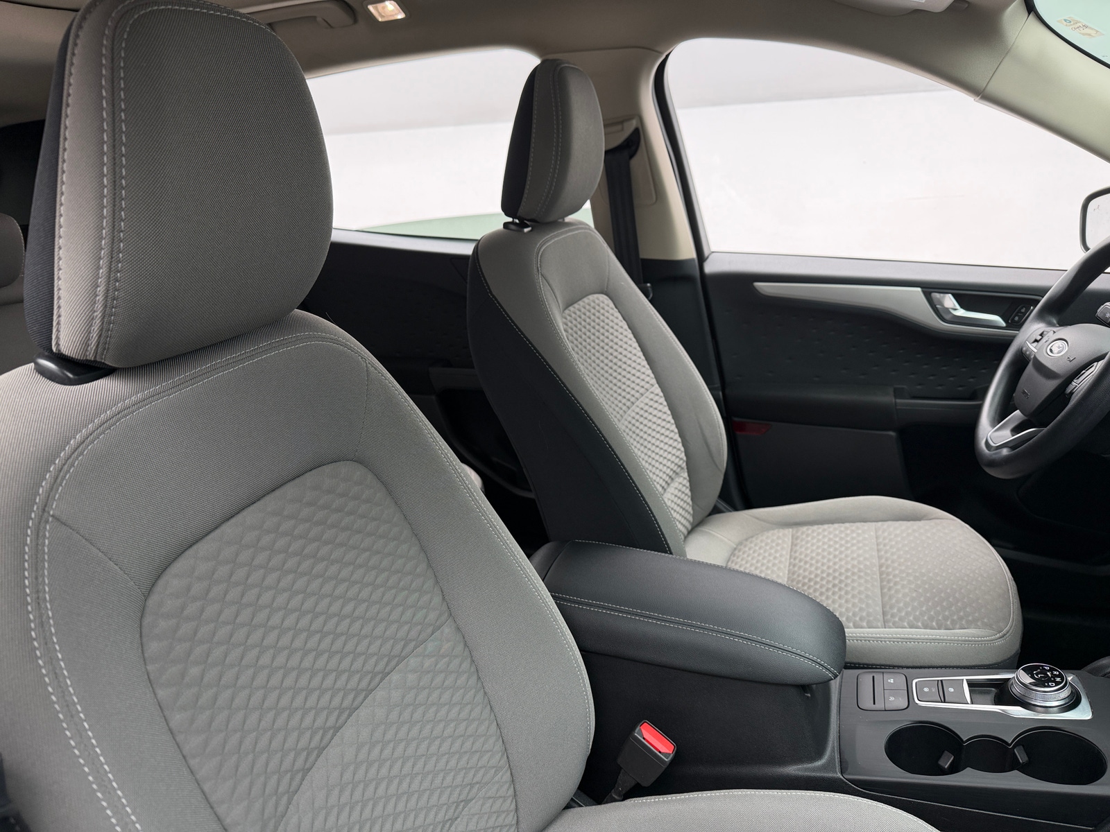 Thumbnail: 2020 Ford Escape - 2