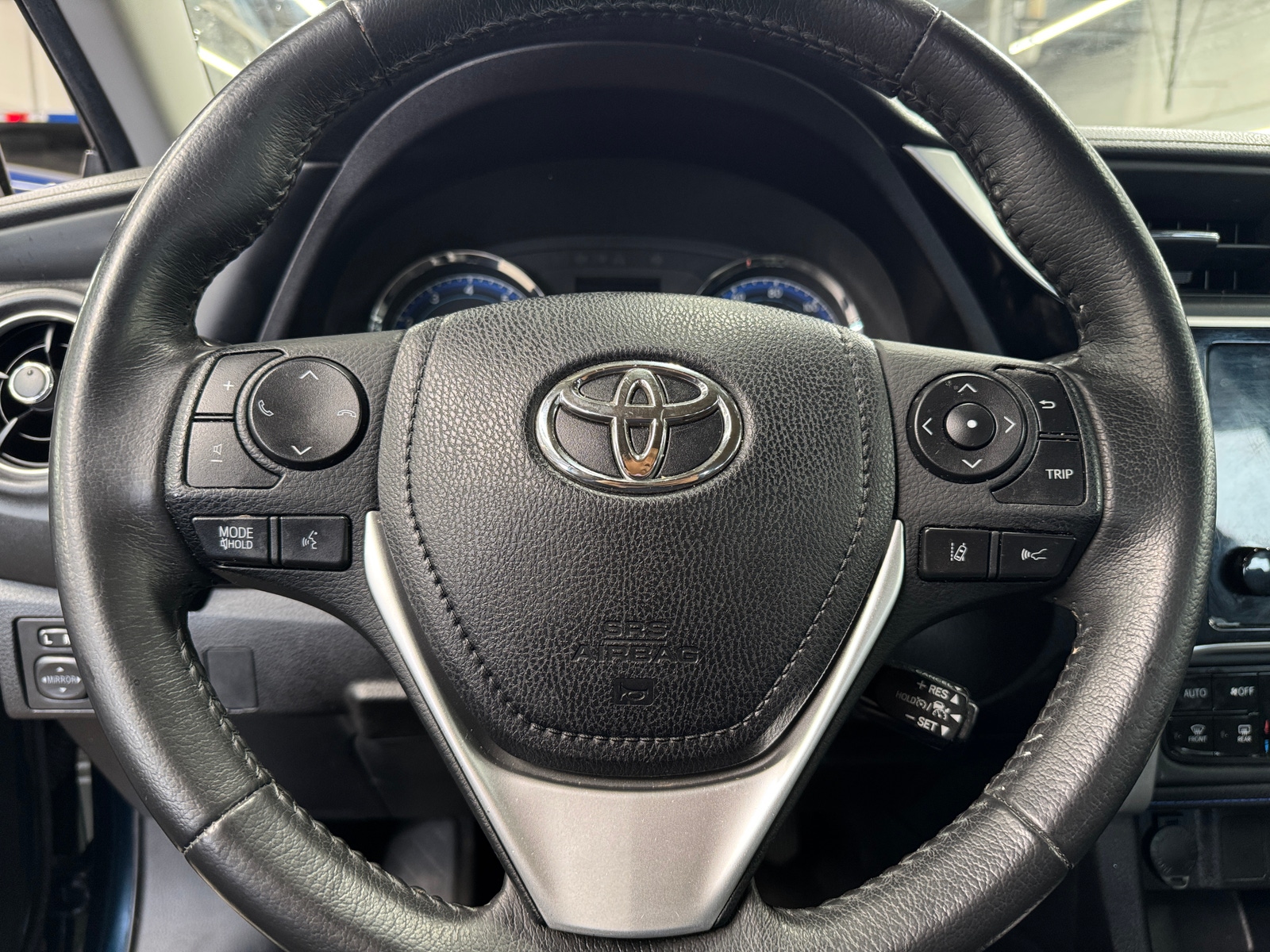 Thumbnail: 2018 Toyota Corolla - 5