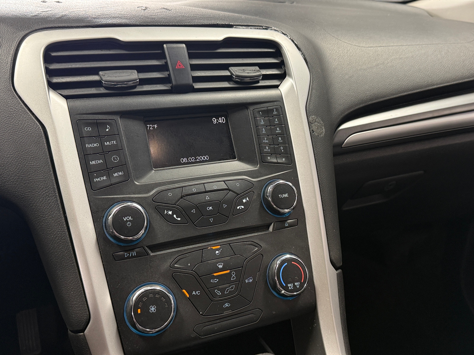 Thumbnail: 2016 Ford Fusion - 4