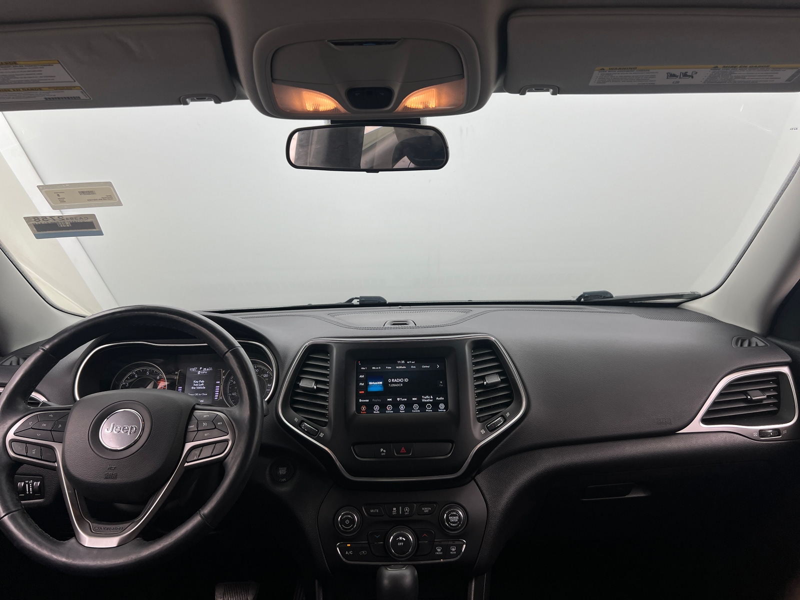Thumbnail: 2020 Jeep Cherokee - 3