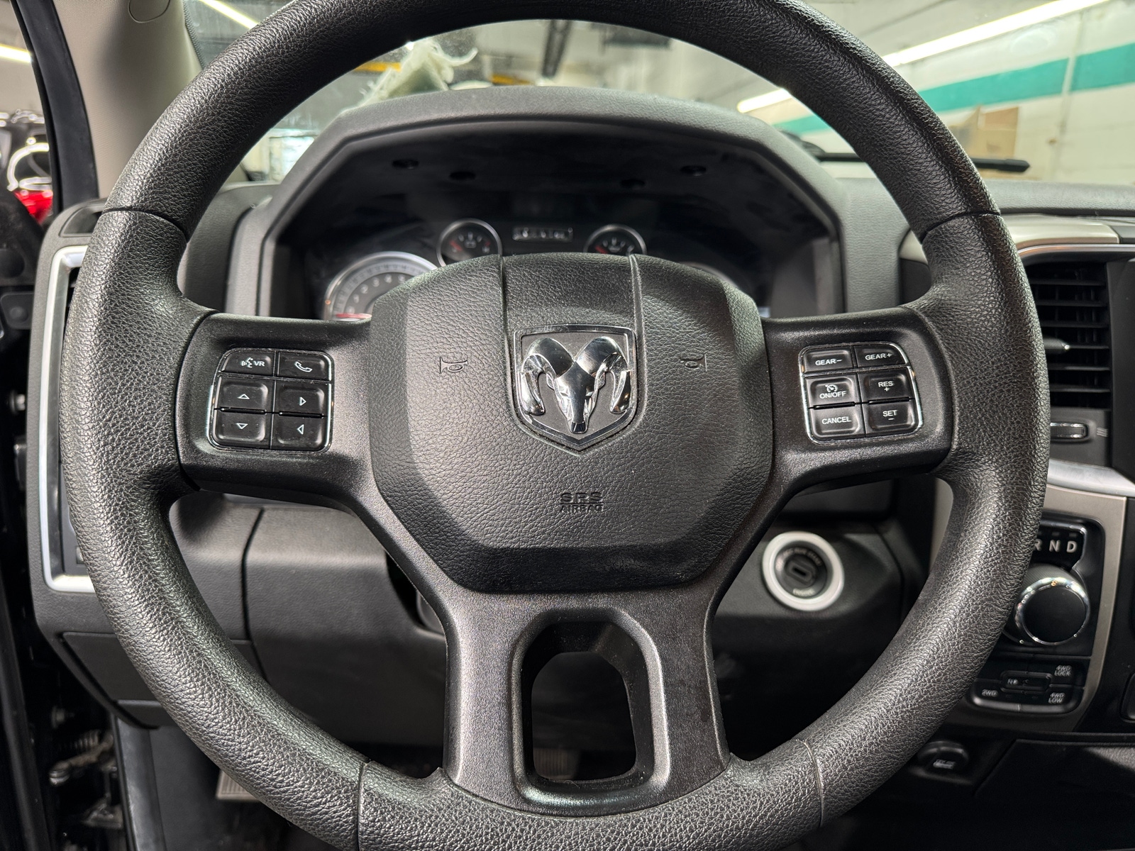 Thumbnail: 2019 RAM 1500 Classic - 5