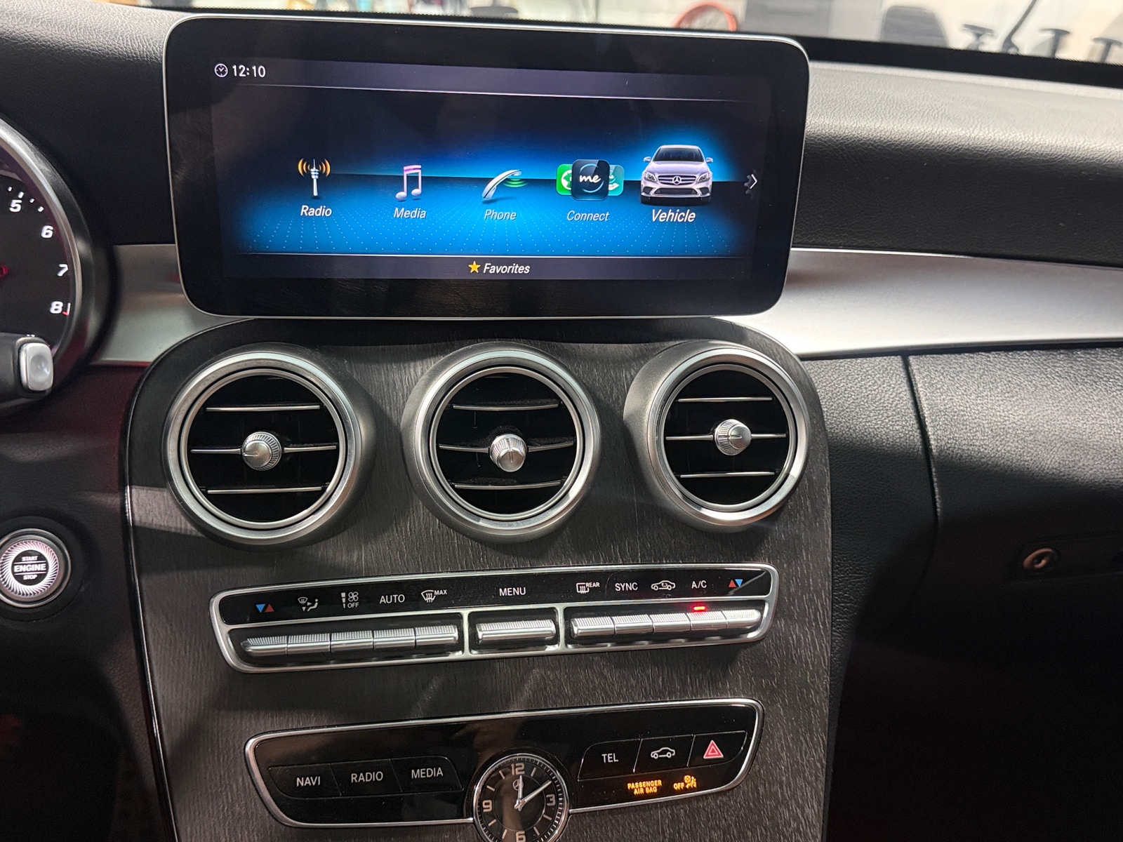 Thumbnail: 2020 Mercedes-Benz C-Class - 3