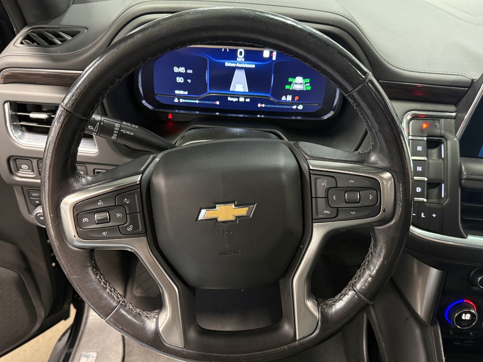 Thumbnail: 2022 Chevrolet Tahoe - 4