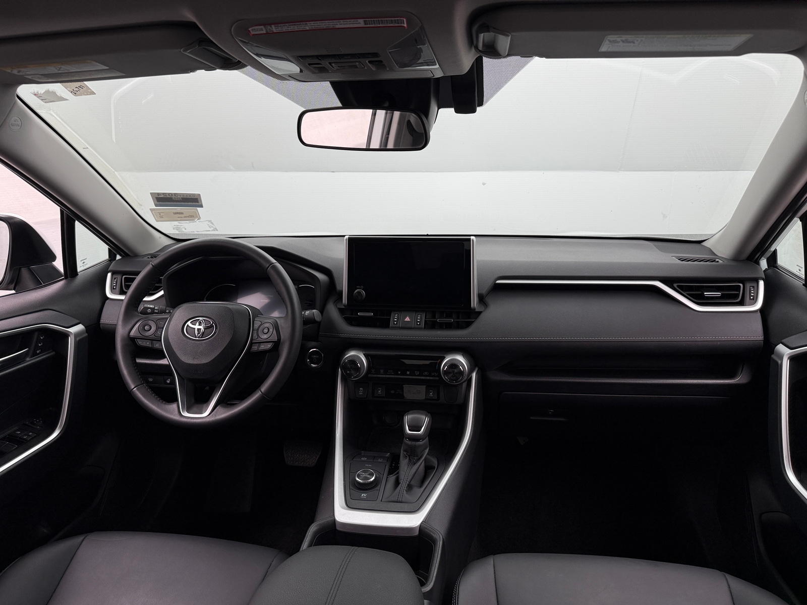 Thumbnail: 2025 Toyota RAV4 - 2