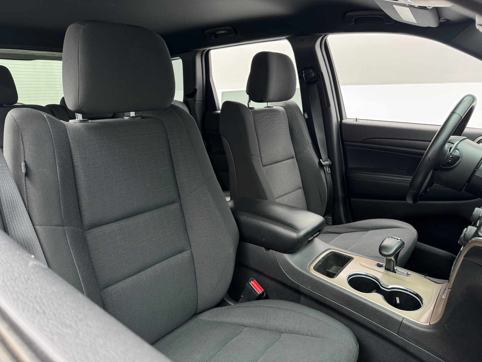 Thumbnail: 2015 Jeep Grand Cherokee - 2