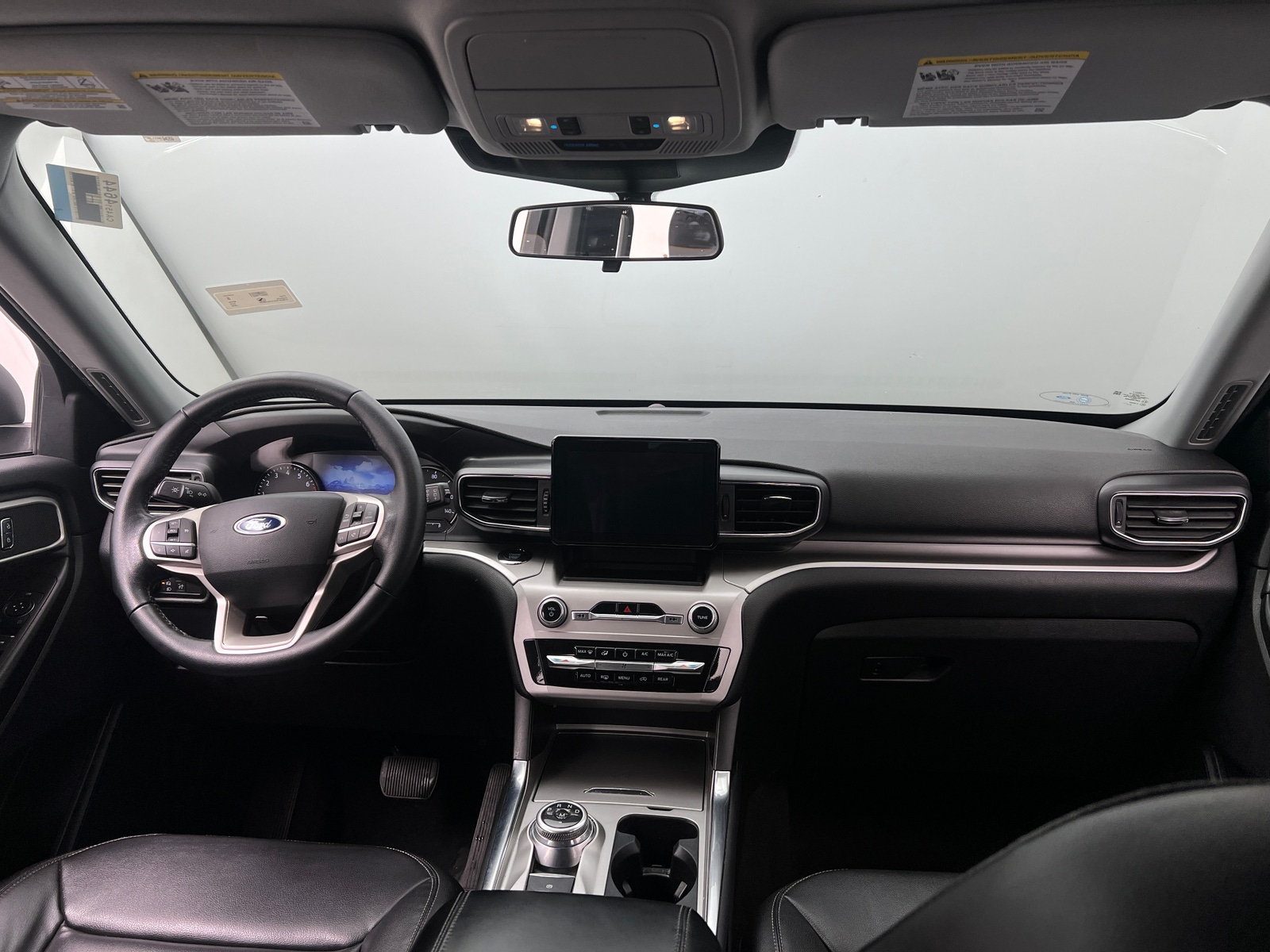 Thumbnail: 2020 Ford Explorer - 3