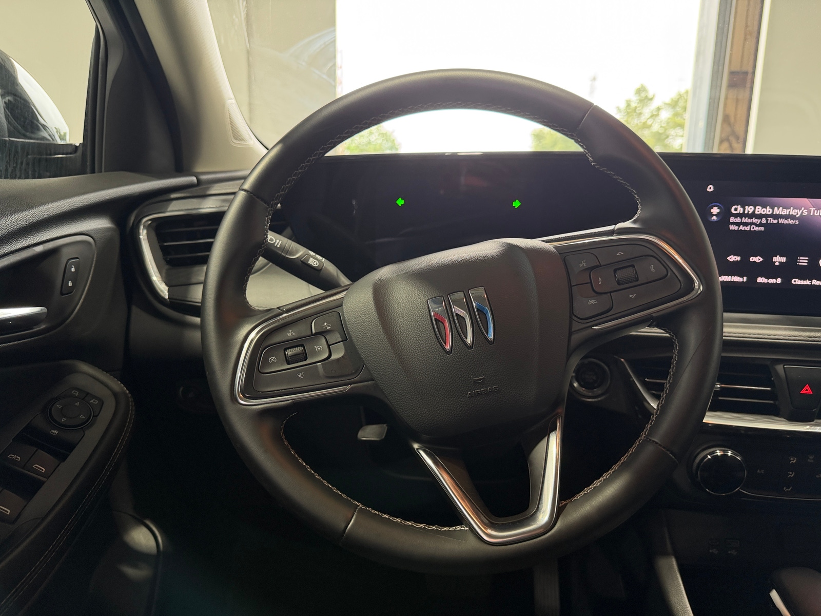 Thumbnail: 2025 Buick Encore GX - 5