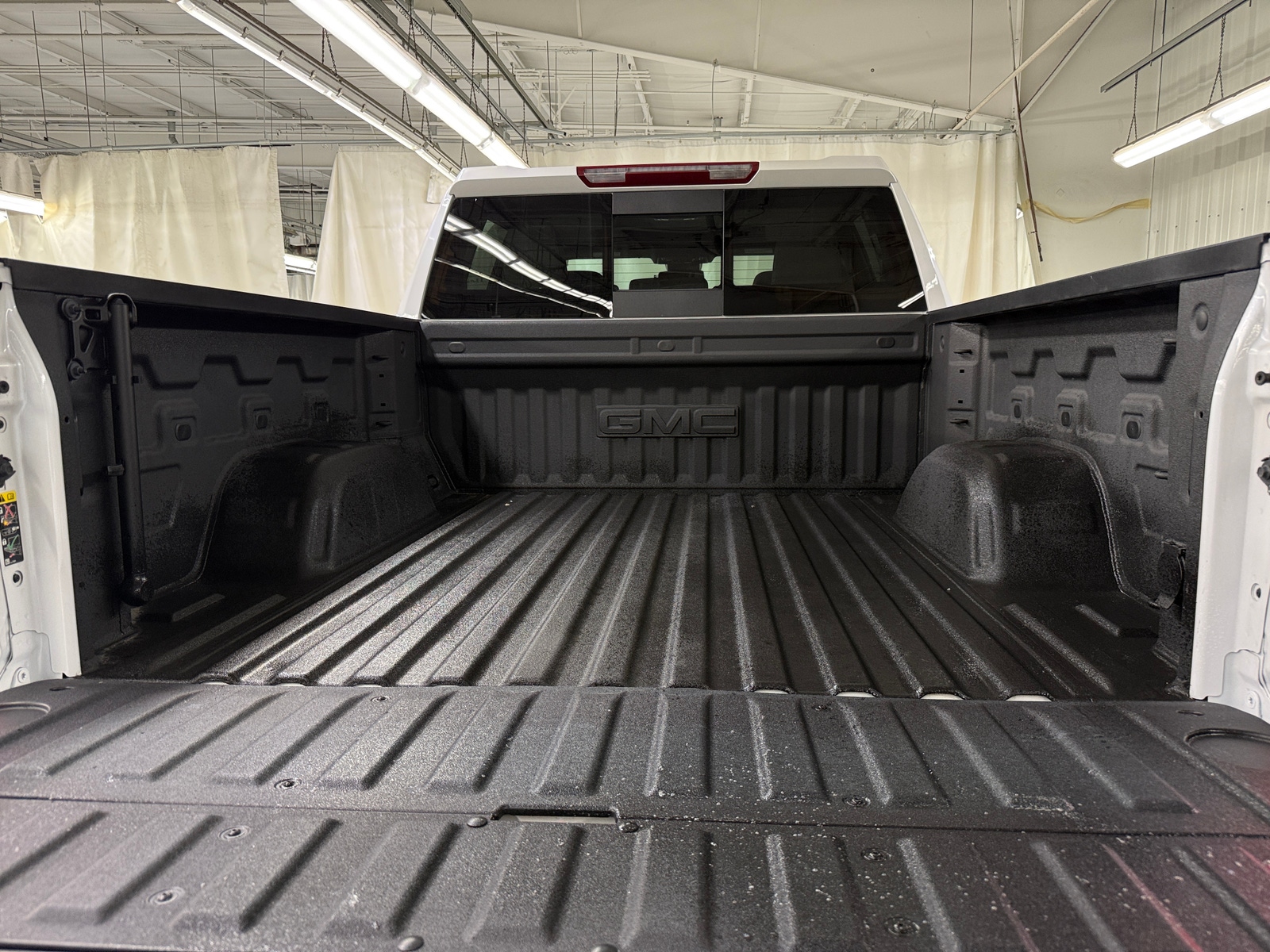 Thumbnail: 2025 GMC Sierra 1500 - 6