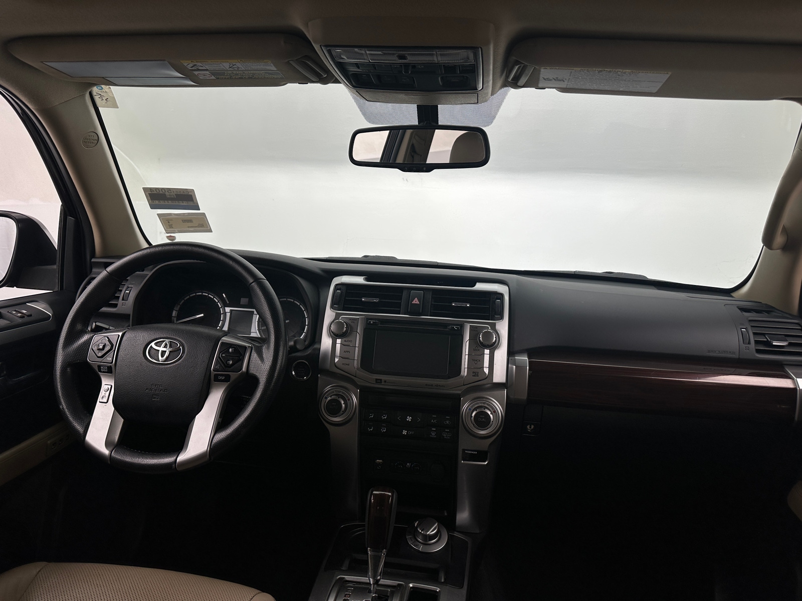 Thumbnail: 2016 Toyota 4Runner - 3
