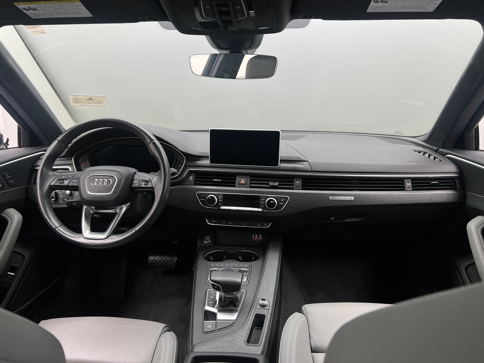 Thumbnail: 2017 Audi A4 - 2