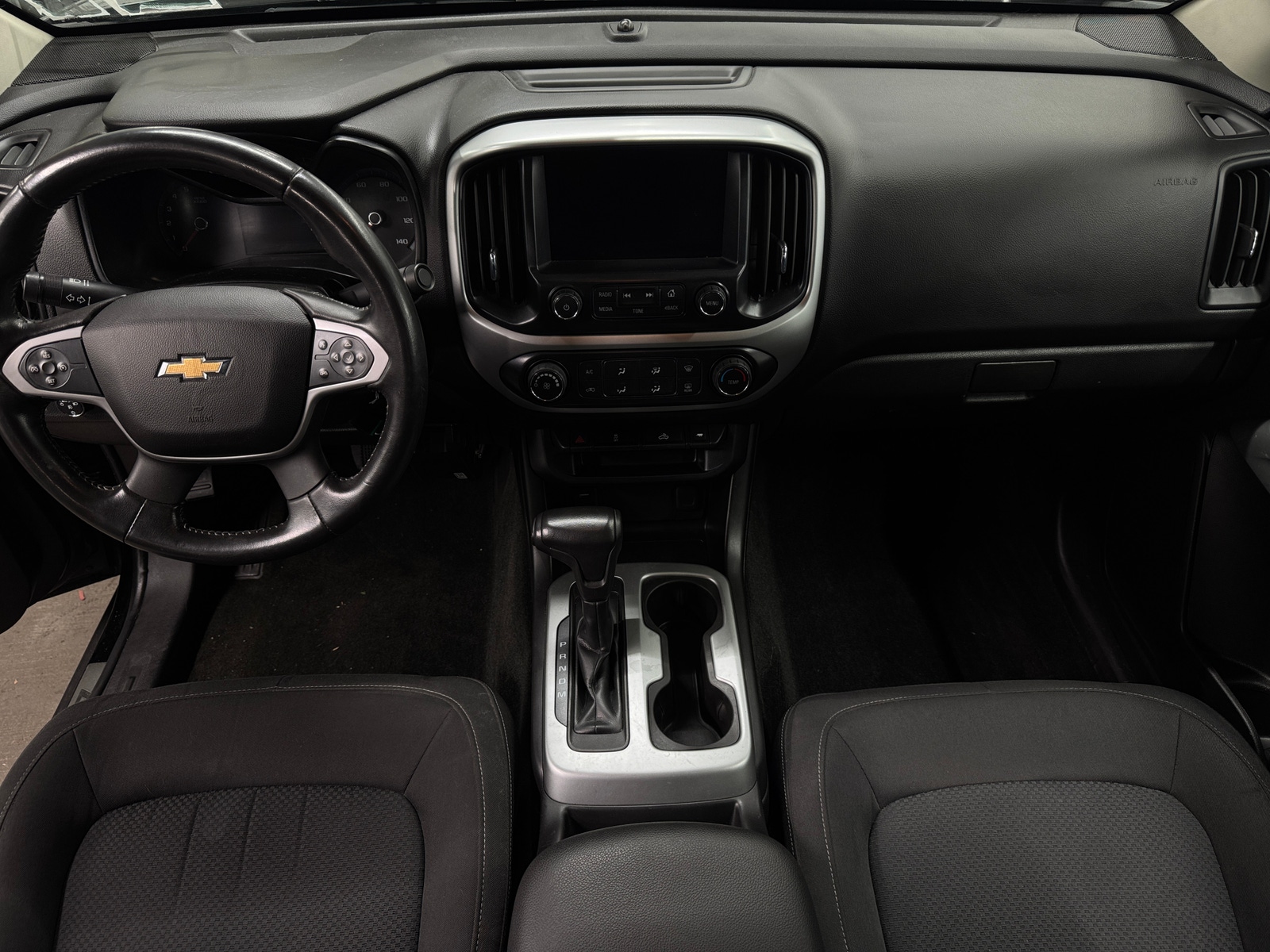 Thumbnail: 2016 Chevrolet Colorado - 3