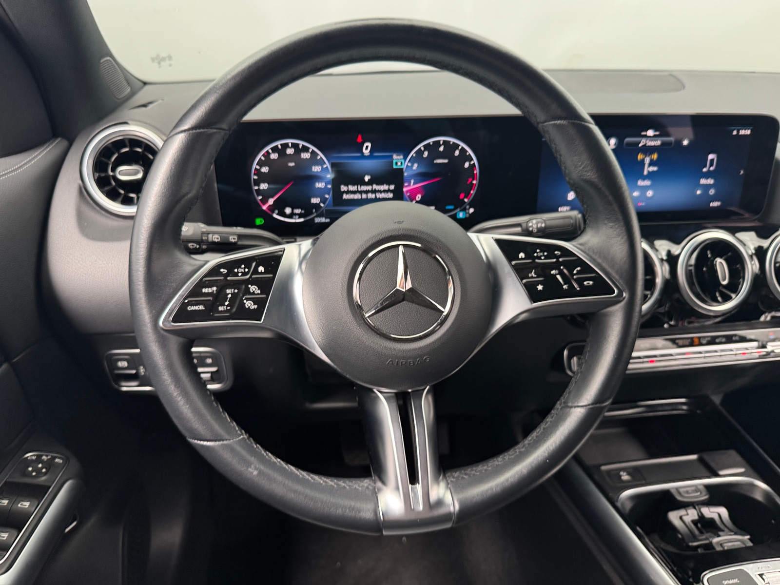 Thumbnail: 2025 Mercedes-Benz GLA - 4