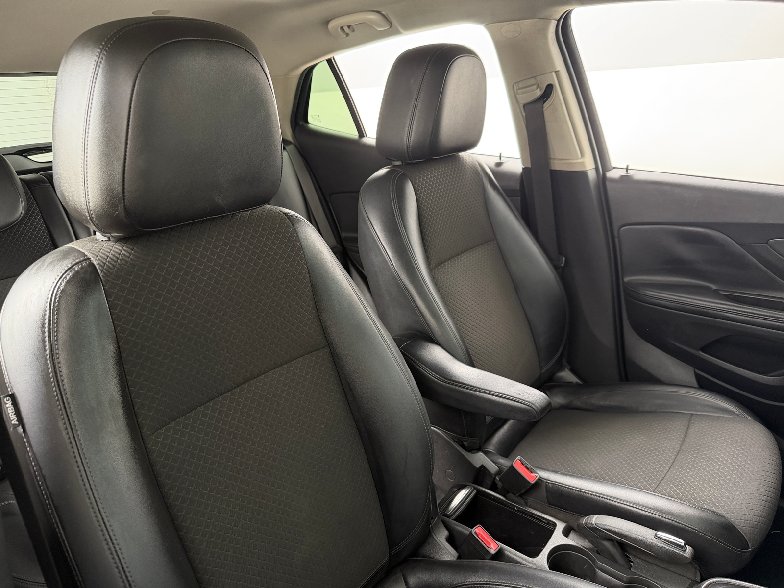 Thumbnail: 2019 Buick Encore - 2