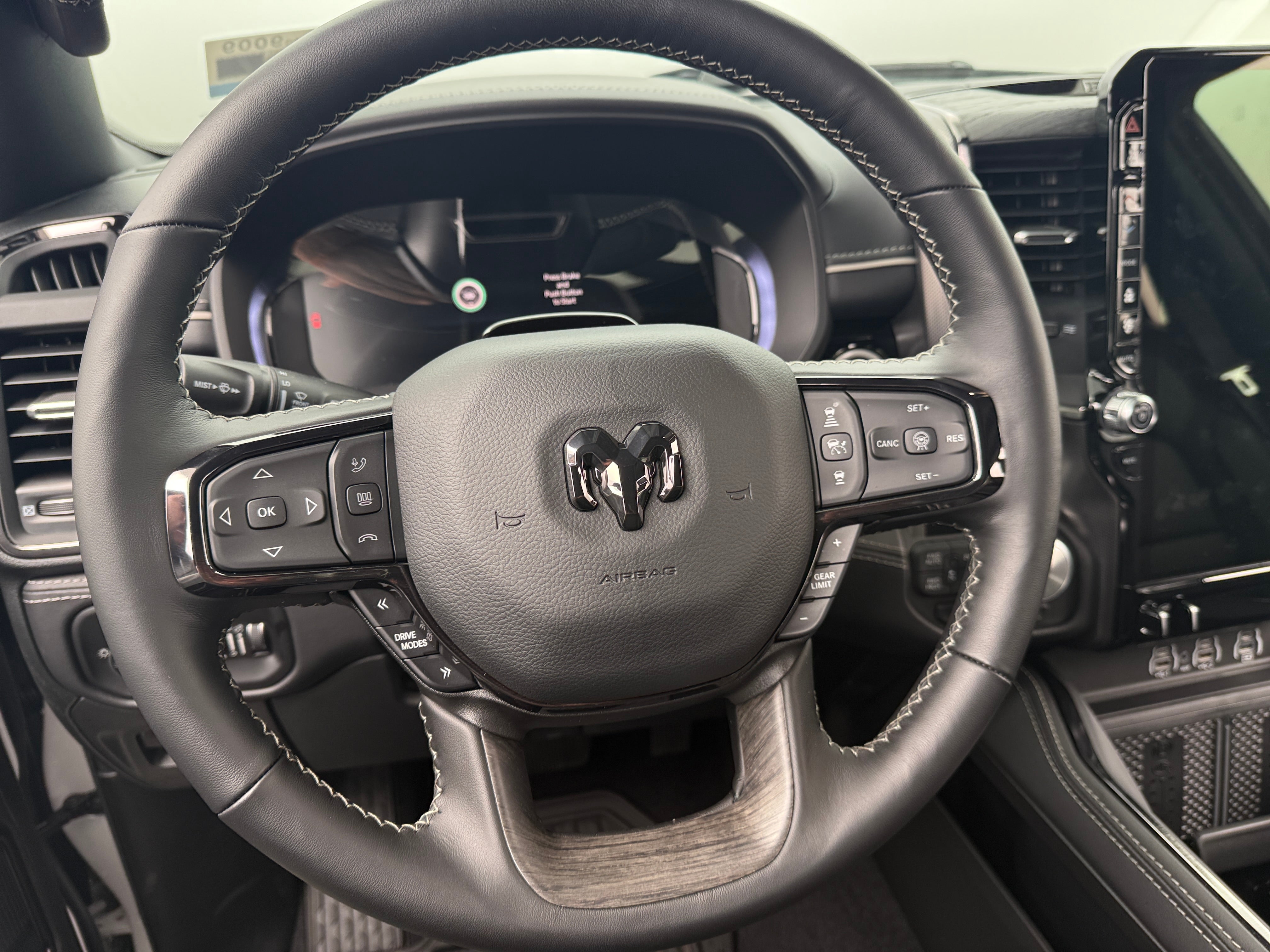 2026 RAM 1500 Limited - Photo 2