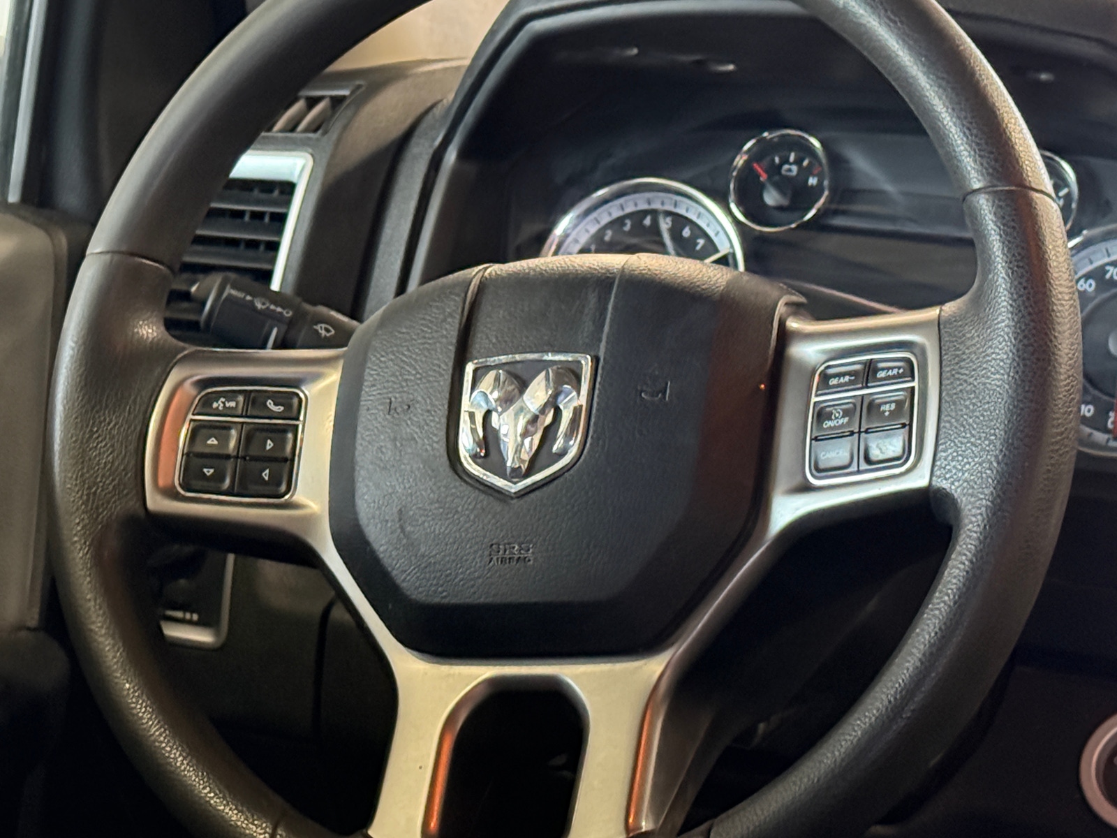 Thumbnail: 2023 RAM 1500 Classic - 5