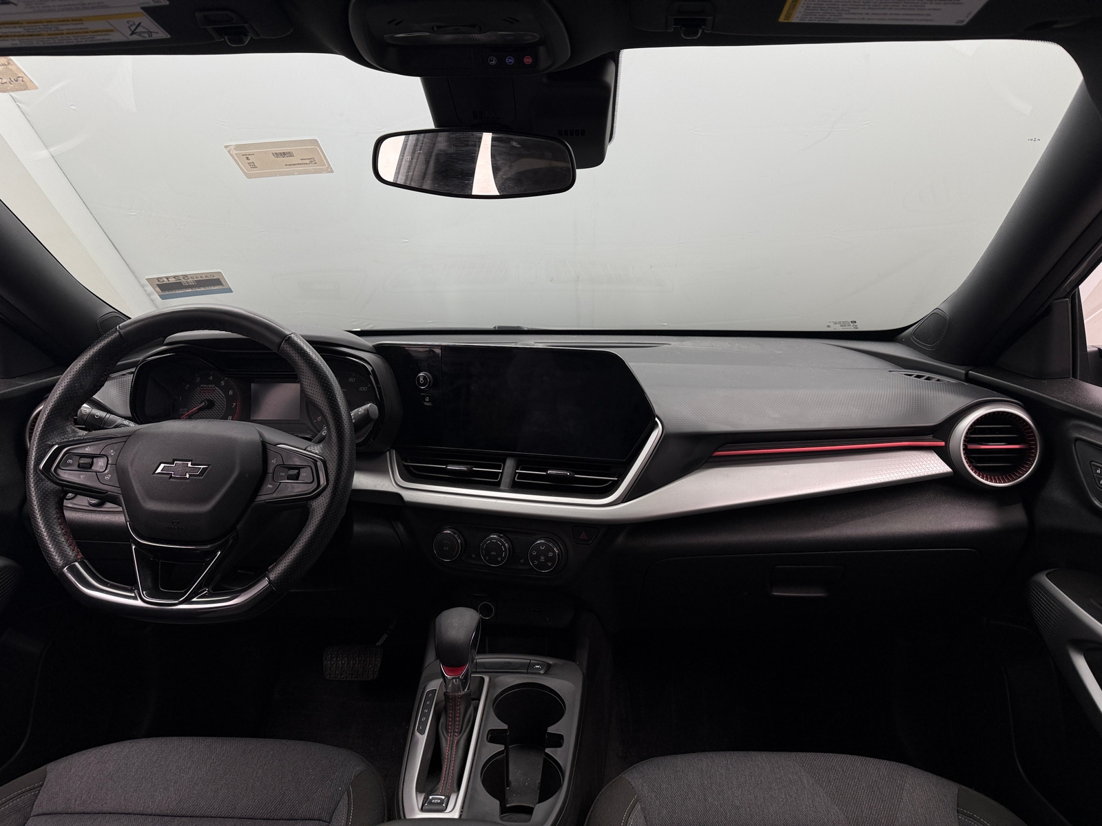 Thumbnail: 2024 Chevrolet Trax - 3