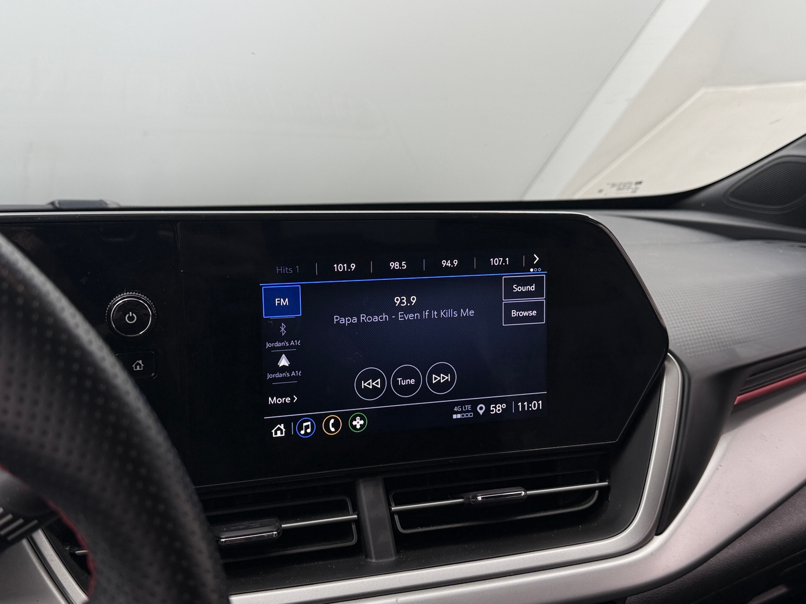 Thumbnail: 2024 Chevrolet Trax - 4